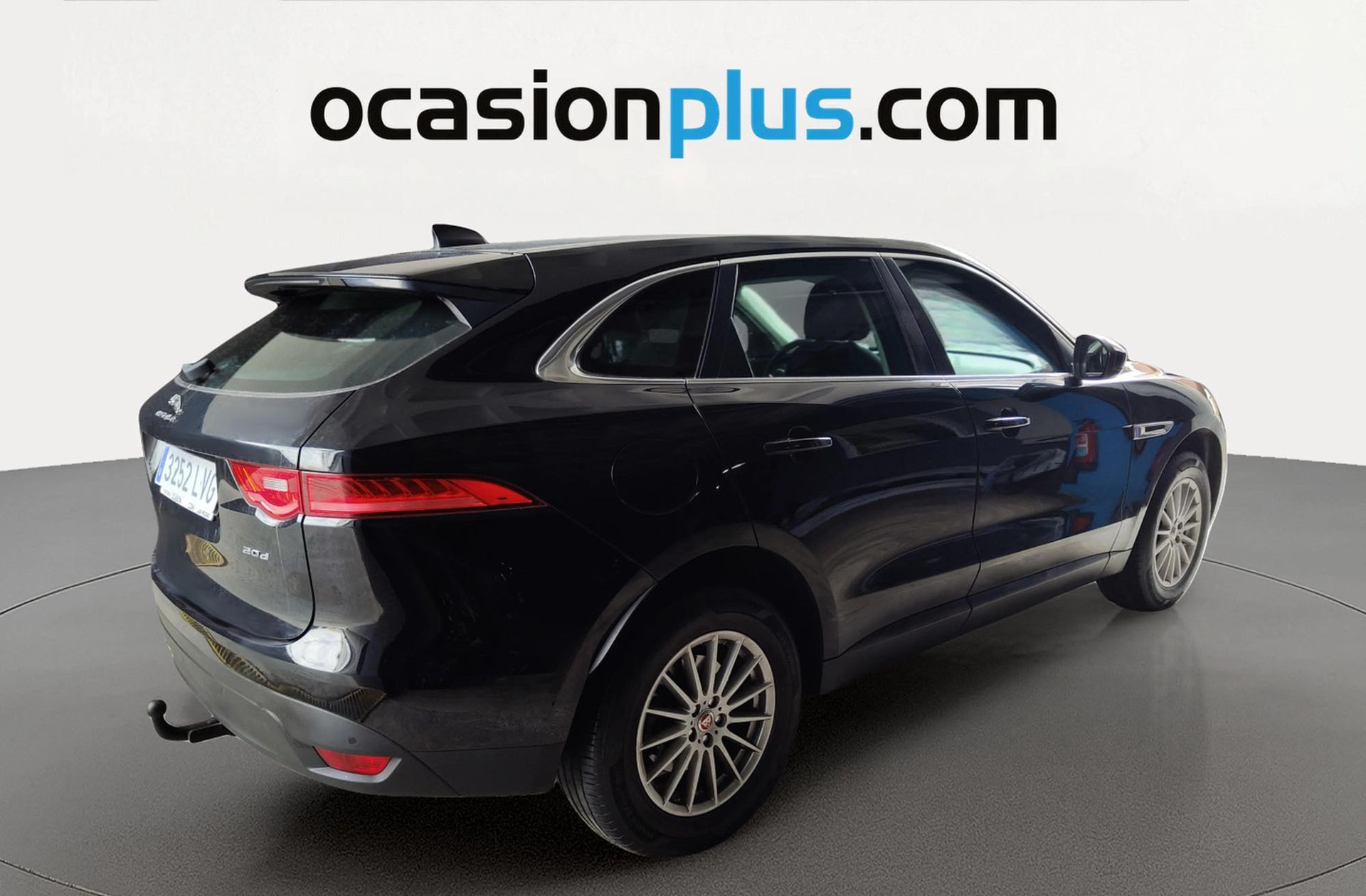 Jaguar F-Pace 2.0L i4D Pure AWD - foto 4