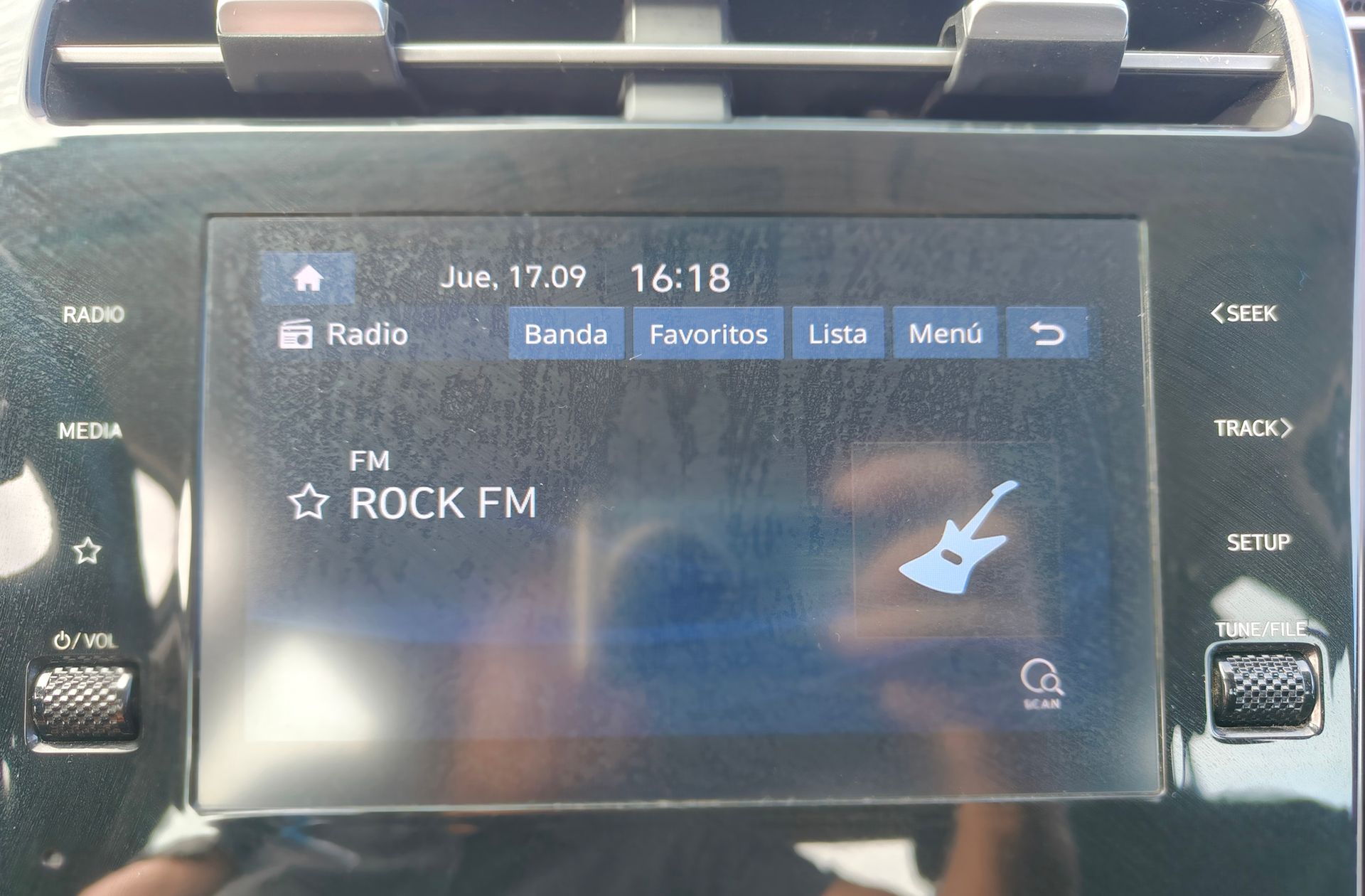 Hyundai Tucson 1.6 CRDi Maxx - foto 36