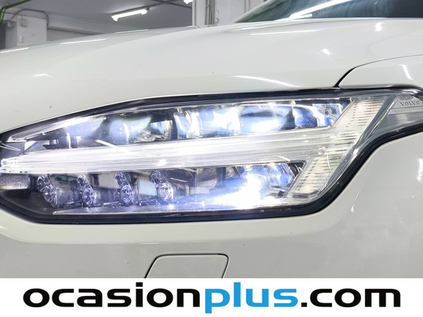 Acabados Volvo XC90 Volvo XC90 D5 Momentum AWD Auto (235 CV)