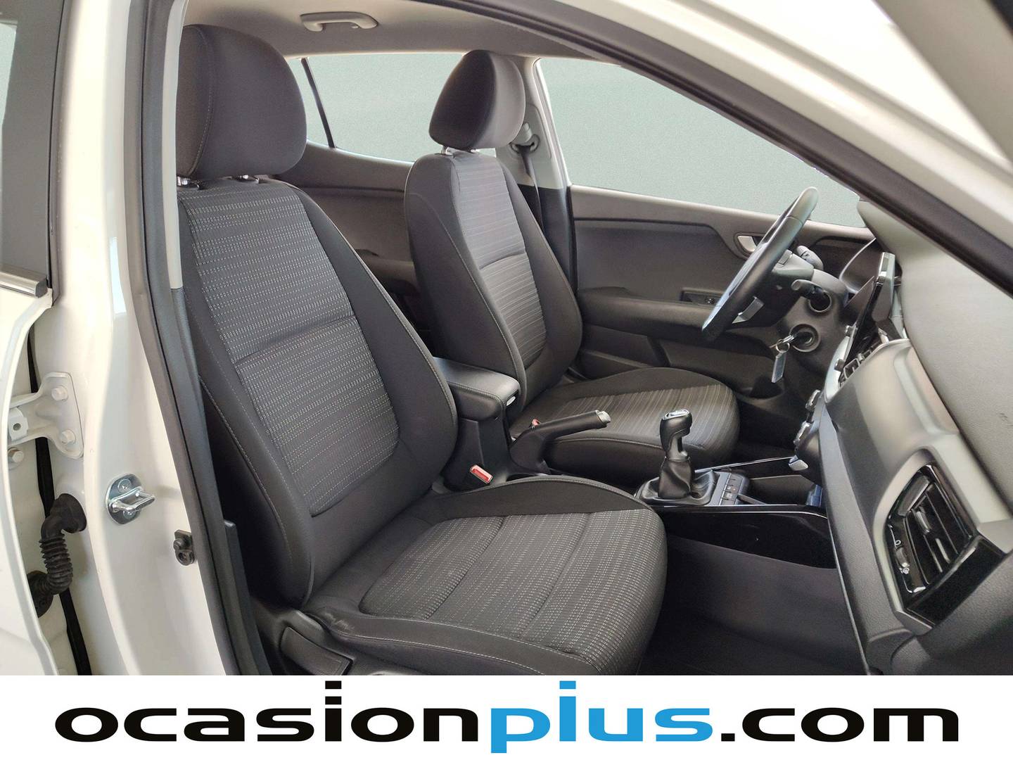 KIA Stonic KIA Stonic 1.0 T-GDi MHEV Drive (100 CV) 2025