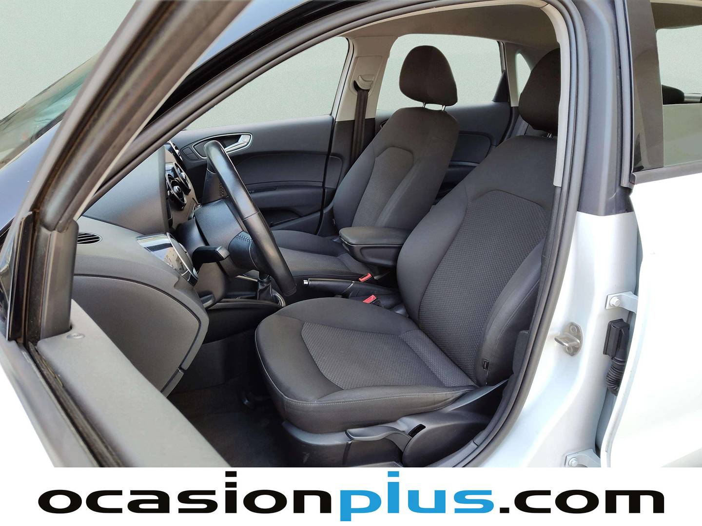 Foto asientos delanteros Audi A1 Audi A1 Sportback Adrenalin 1.6 TDI (116 CV) Pack S-Line