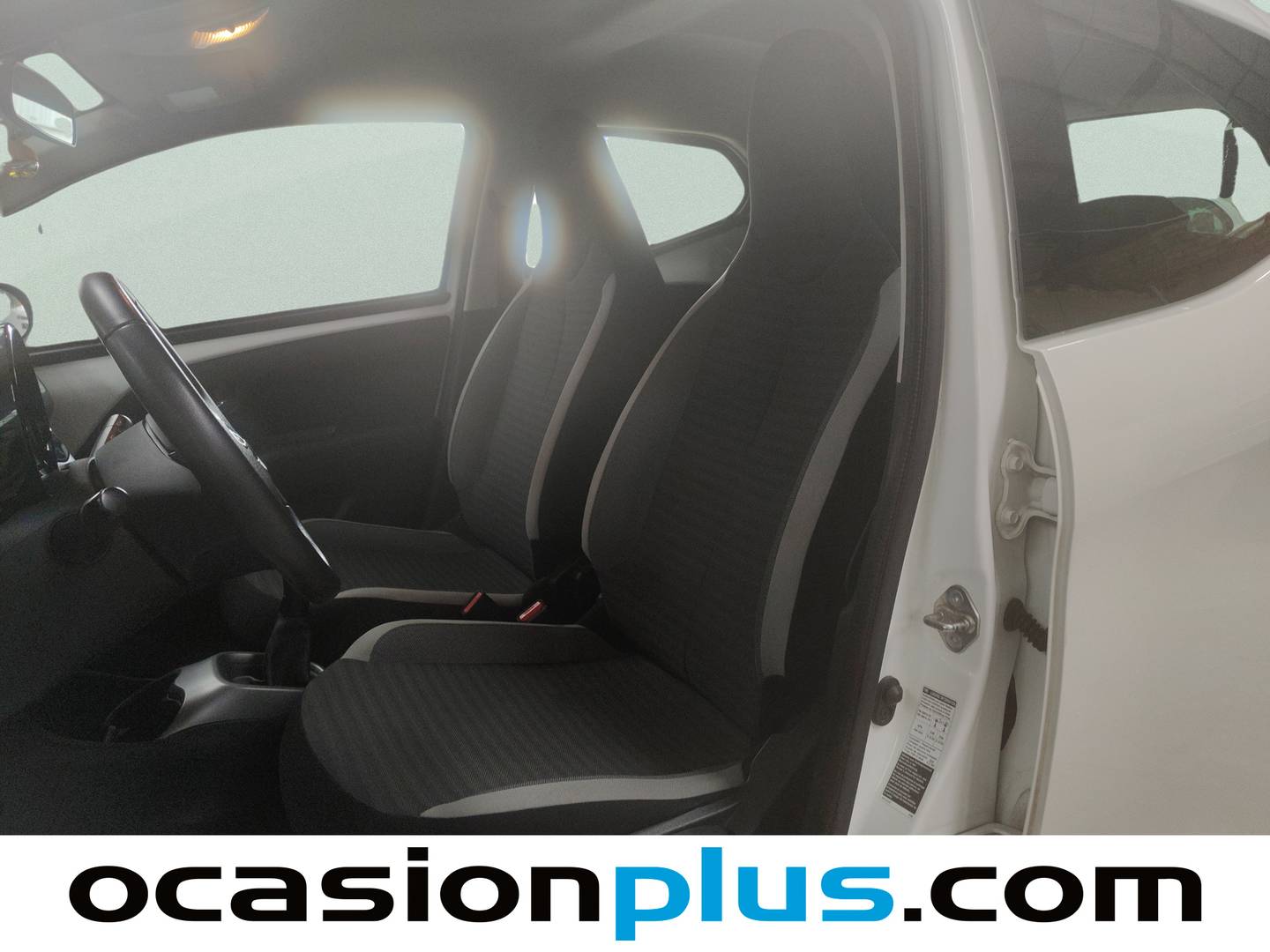 Foto Toyota Aygo Toyota Aygo 1.0 VVT-i x-clusiv (72 CV)