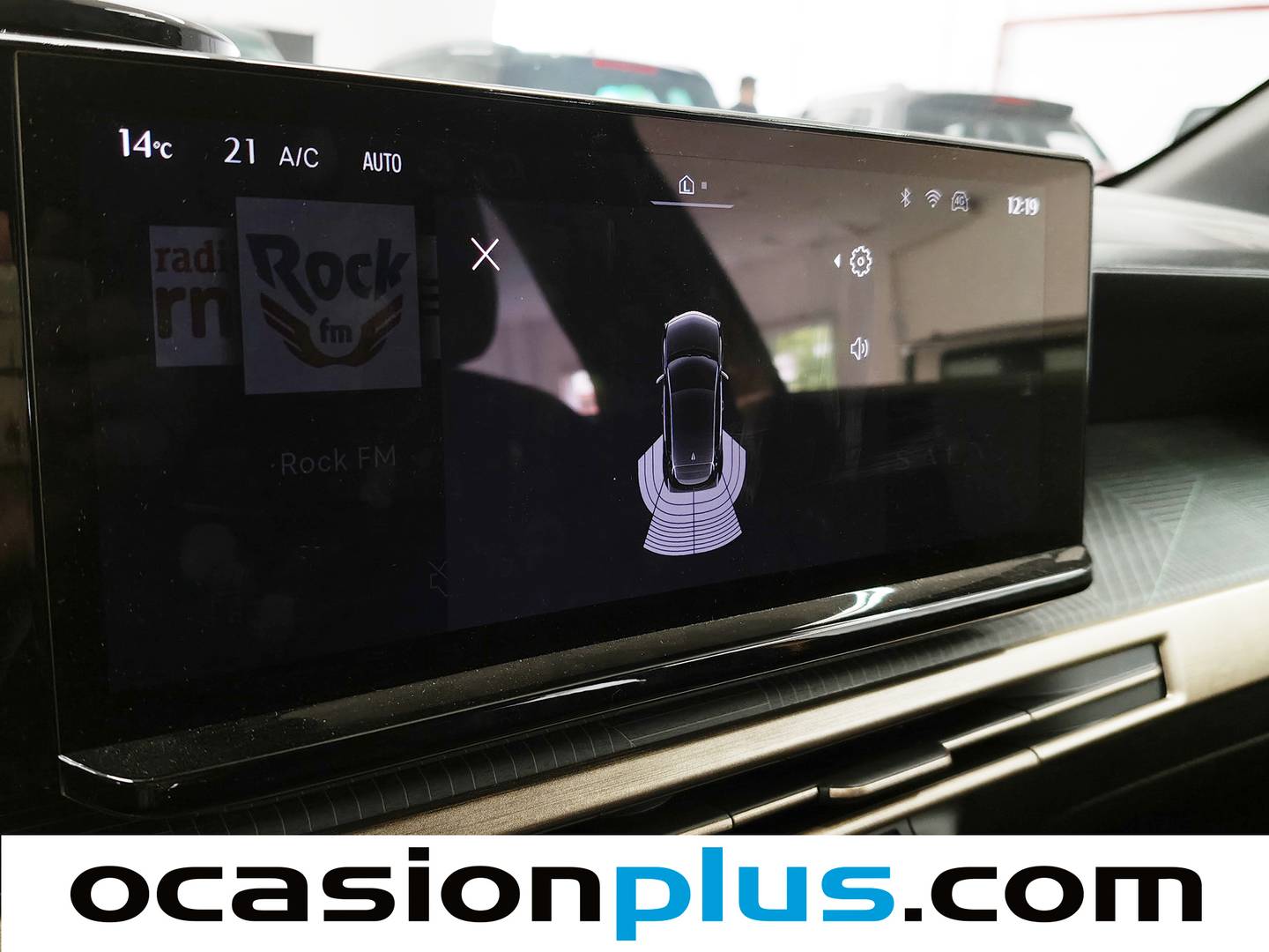 Equipamiento del Lancia Ypsilon Lancia Ypsilon Hybrid (100 CV)