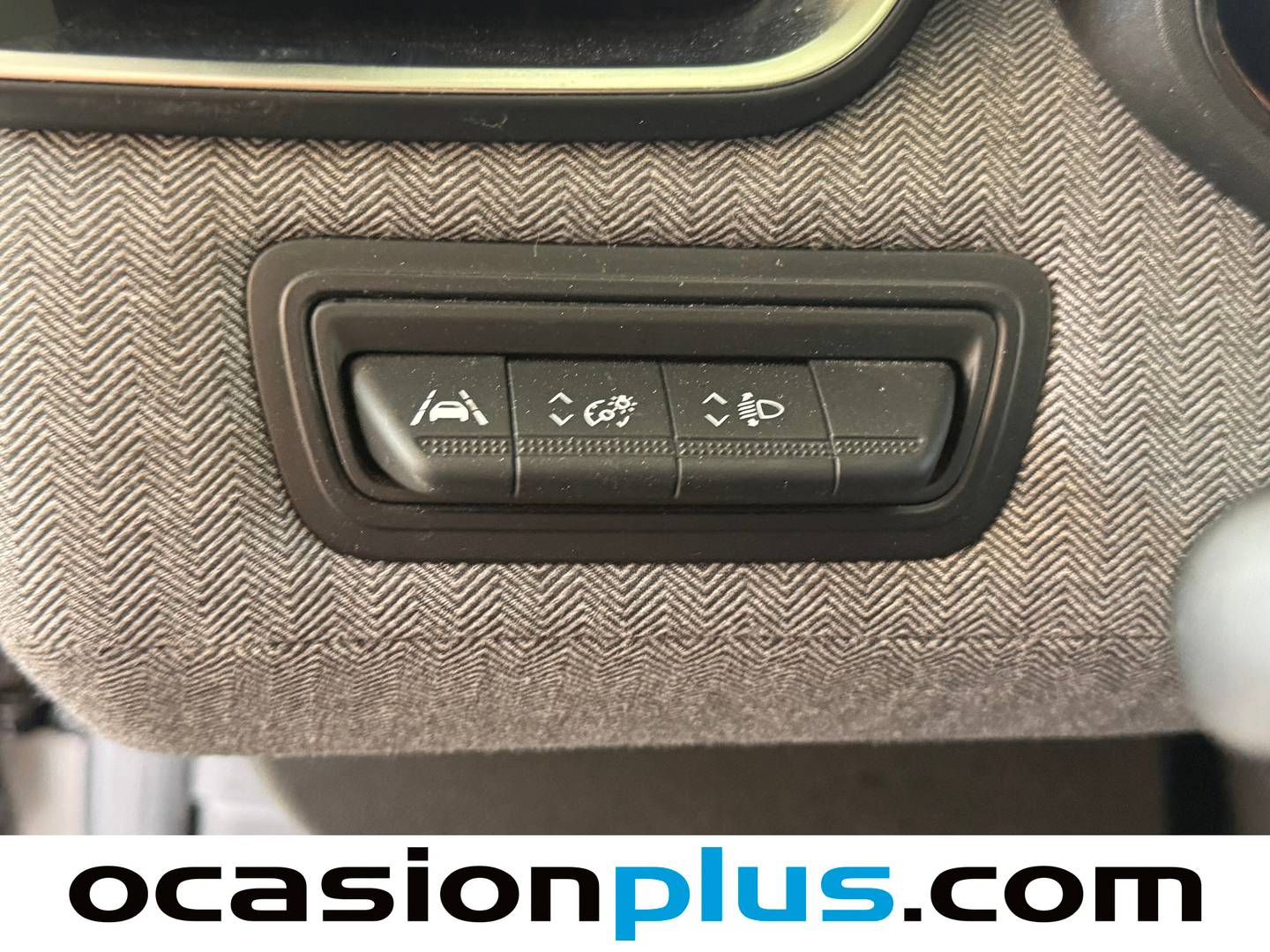 Extras del Renault Clio Renault Clio Techno E-Tech full Híbrido (143 CV)