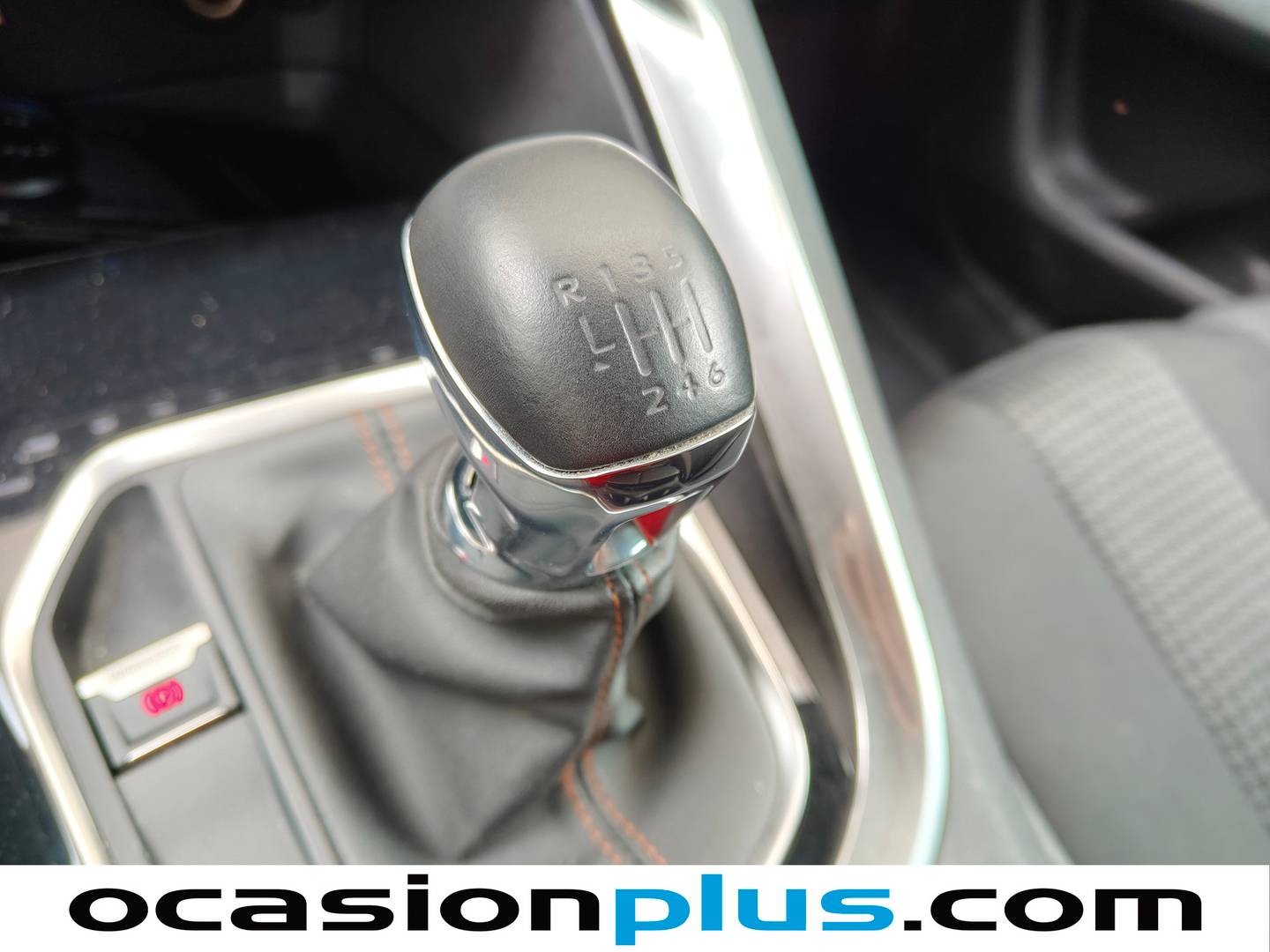 Peugeot 3008 Peugeot 3008 PureTech 130 S&S Active (130 CV) de segunda mano