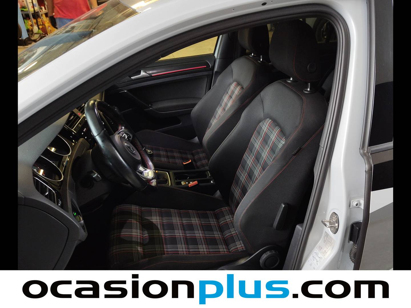 Foto asientos delanteros Volkswagen Golf Volkswagen Golf GTI 2.0 TSI (230 CV)