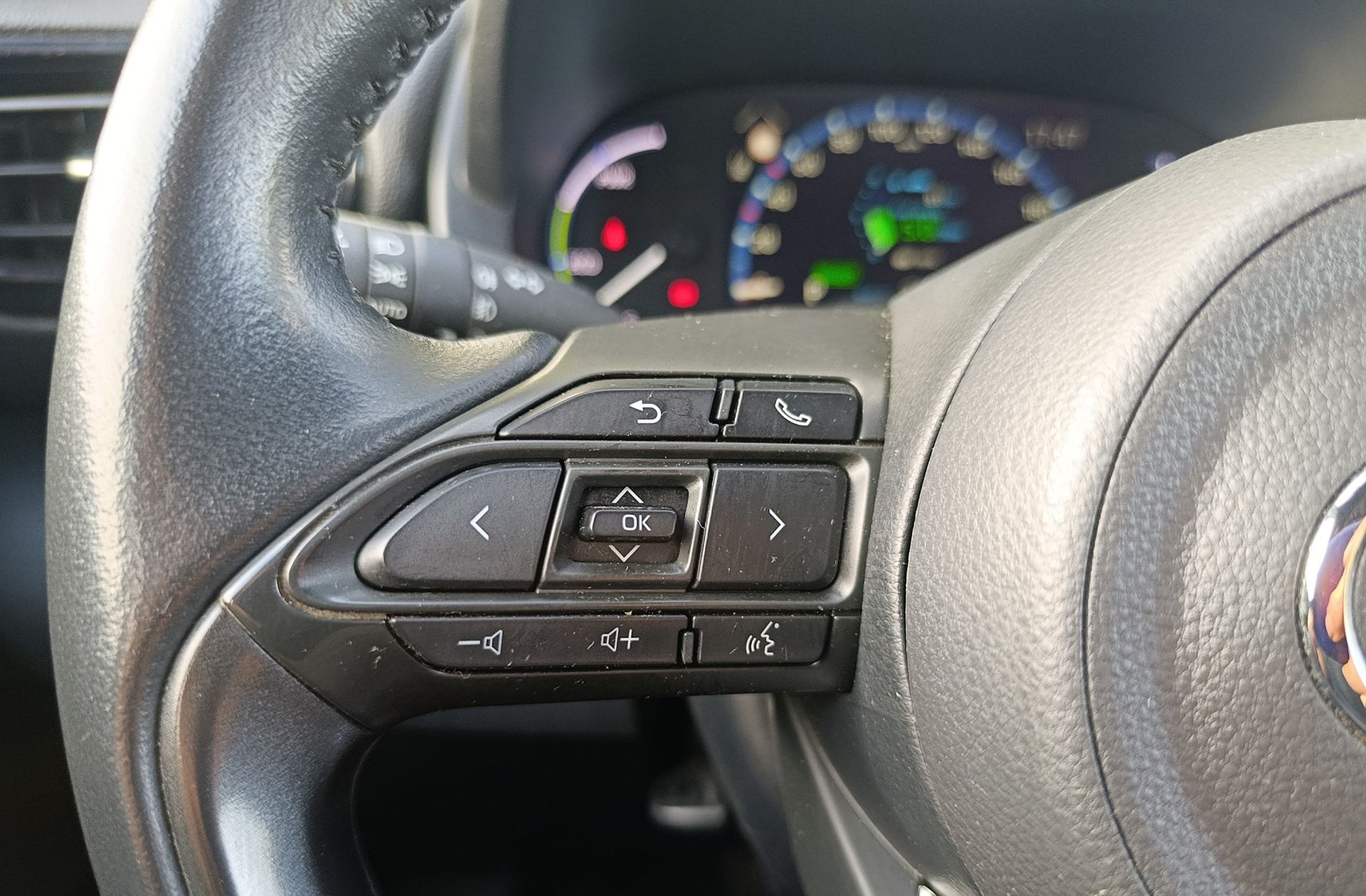 Toyota Yaris Cross 120H Active Tech Pack Confort - foto 24