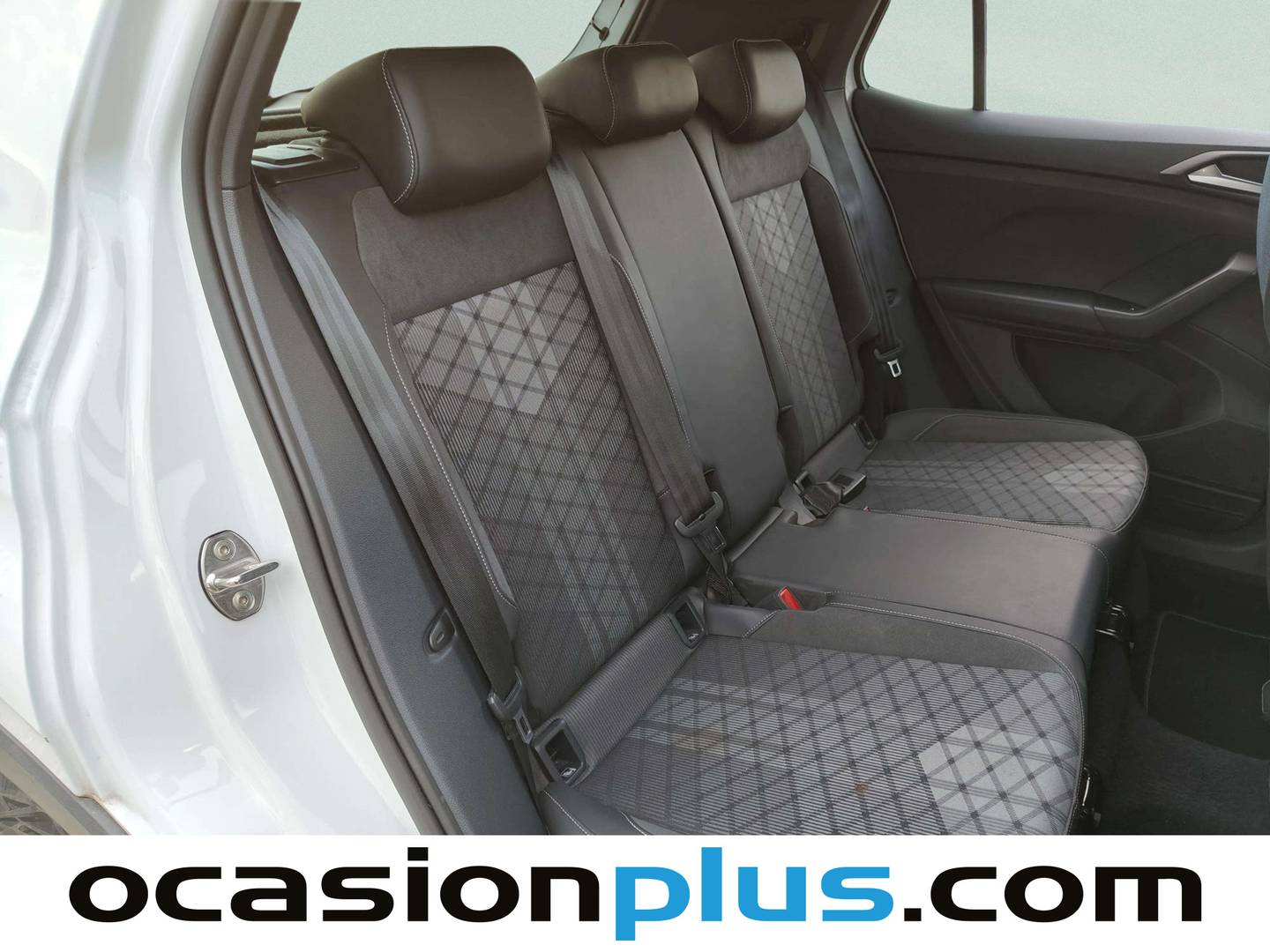 Foto Volkswagen T-Cross Volkswagen T-Cross R-Line 1.0 TSI (116 CV) DSG