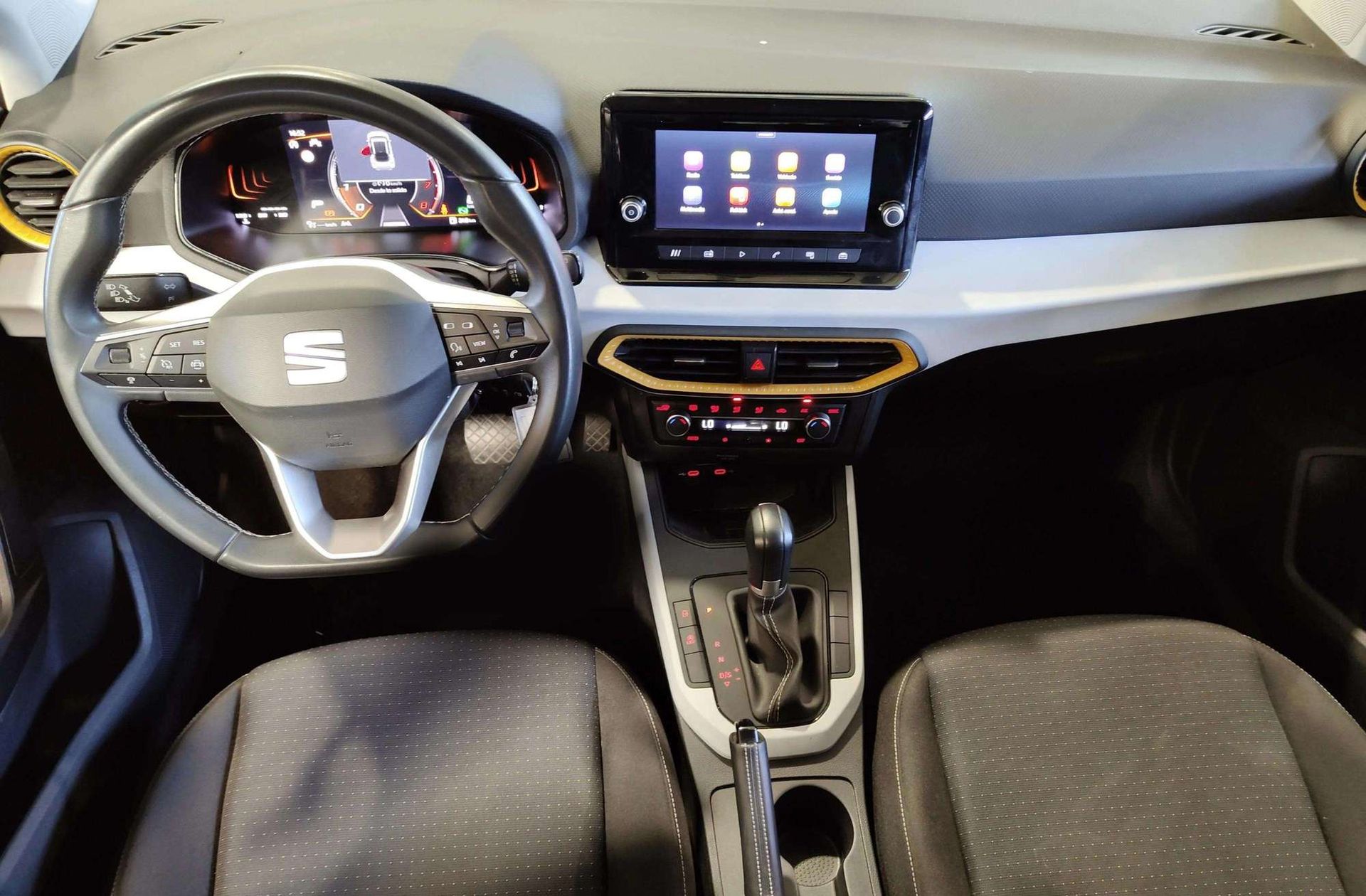 SEAT Arona 1.0 TSI Style XL DSG - foto 9