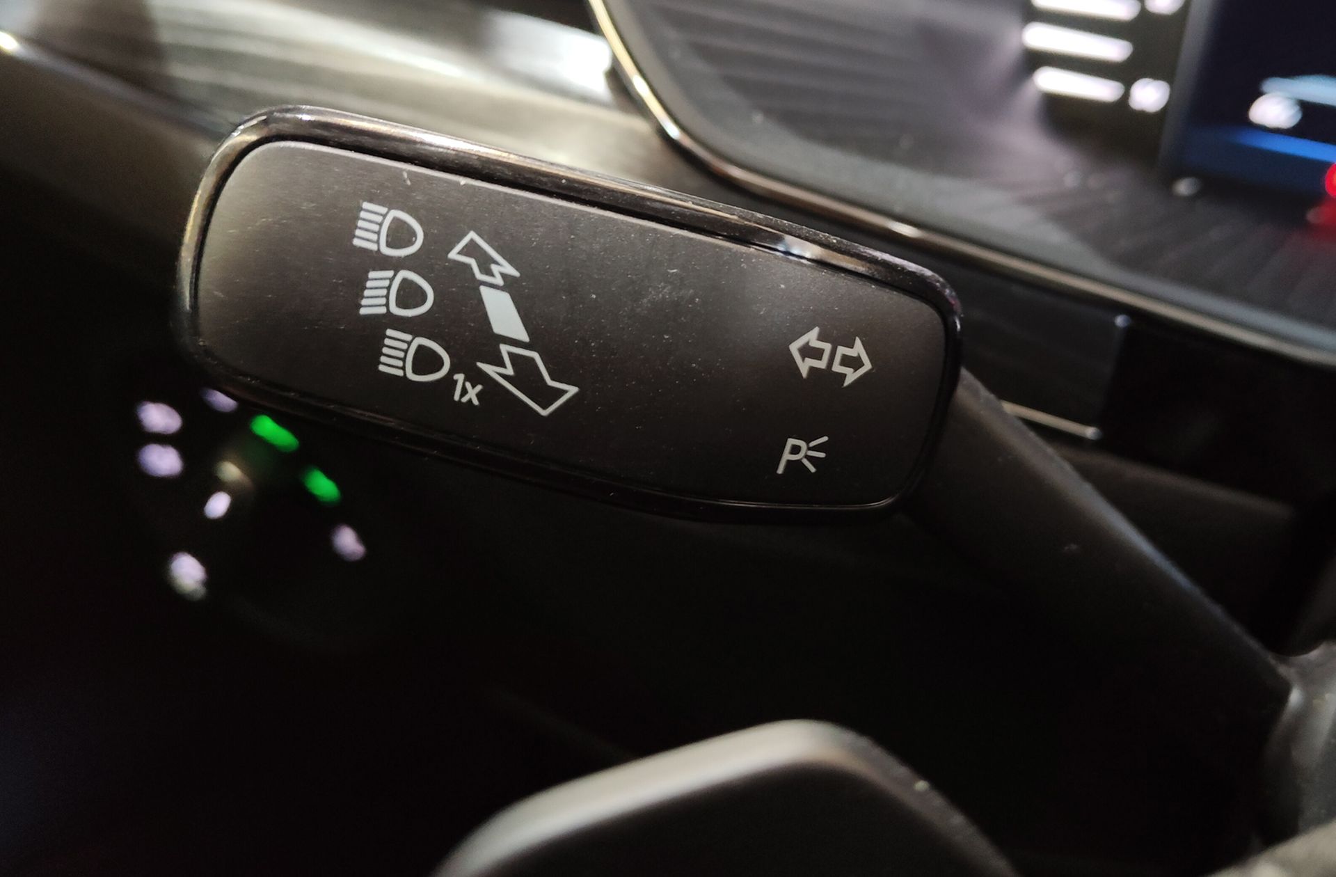 Škoda Superb 1.5 TSI Style DSG - foto 30