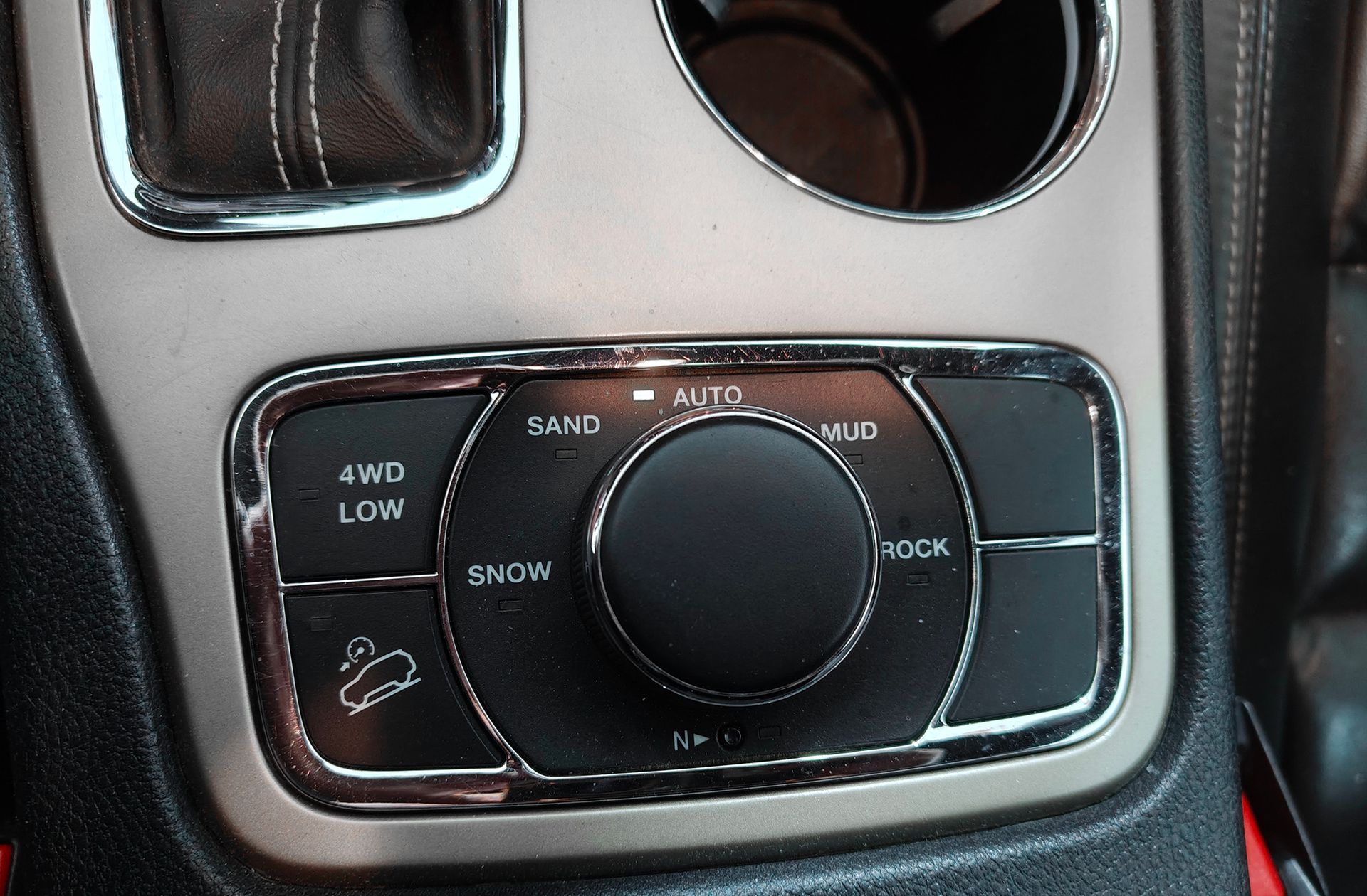 Jeep Grand Cherokee 3.0 V6 Diesel Limited - foto 27