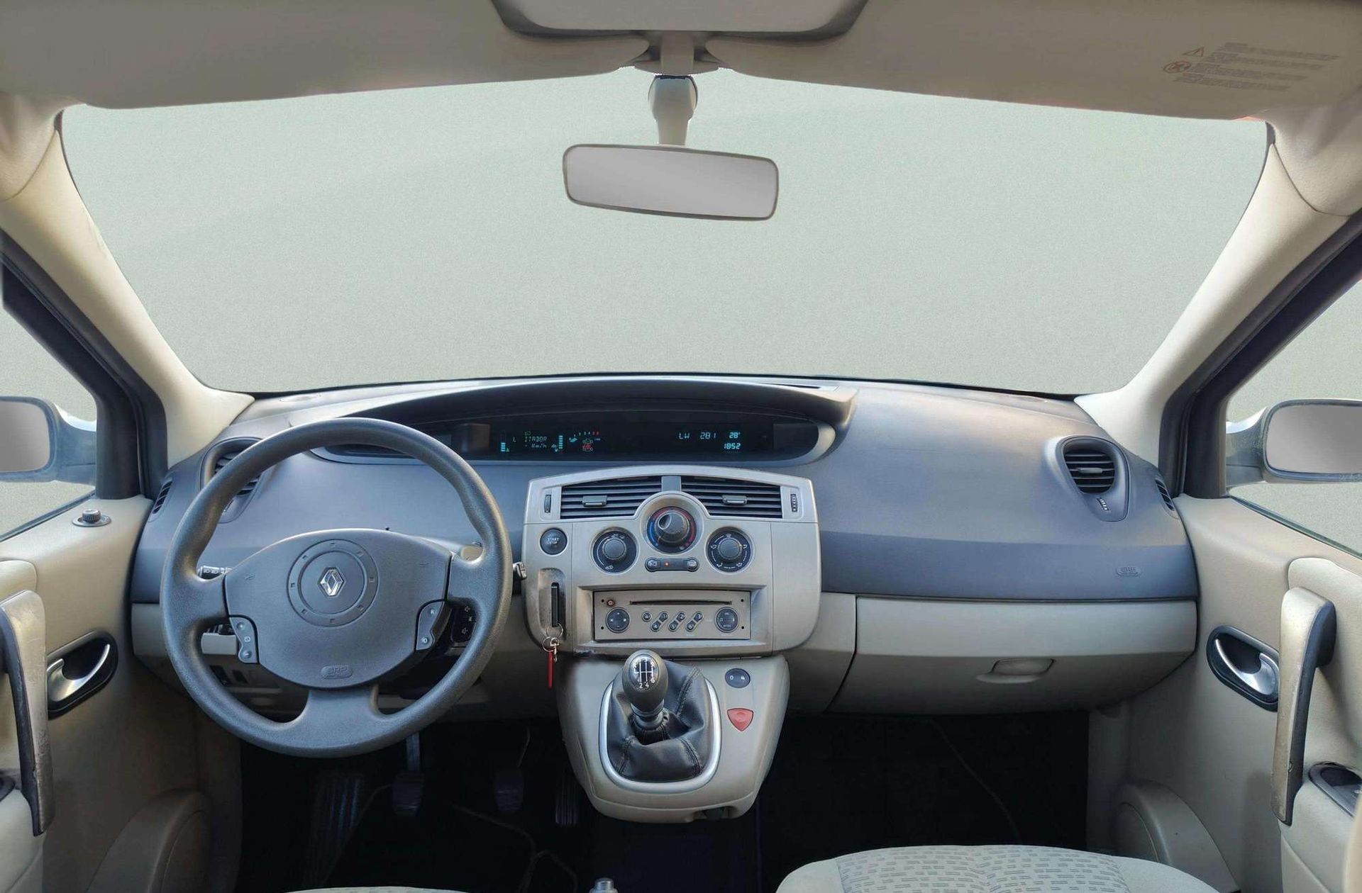 Renault Scénic 1.5 dCi Emotion - foto 6