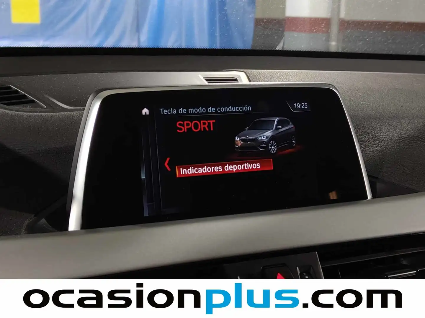 Foto BMW X1 BMW X1 sDrive18d Business (150 CV)