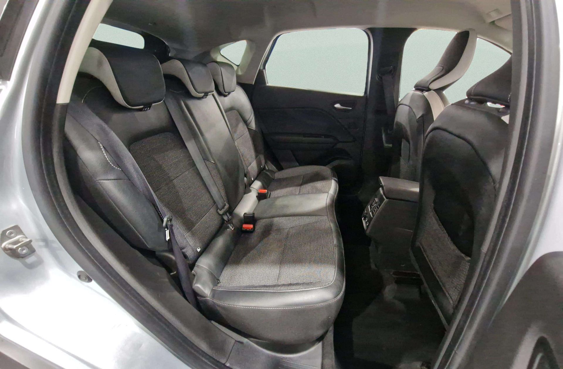 Renault Captur Techno TCe - foto 19