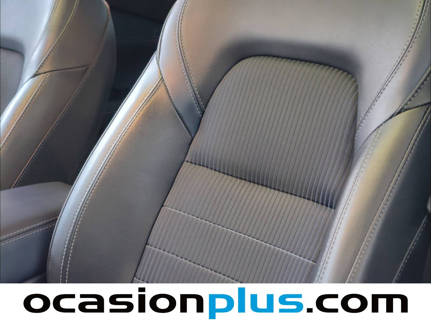 Foto Nissan QASHQAI Nissan Qashqai DIG-T 160 N-Connecta Xtronic (158 CV)