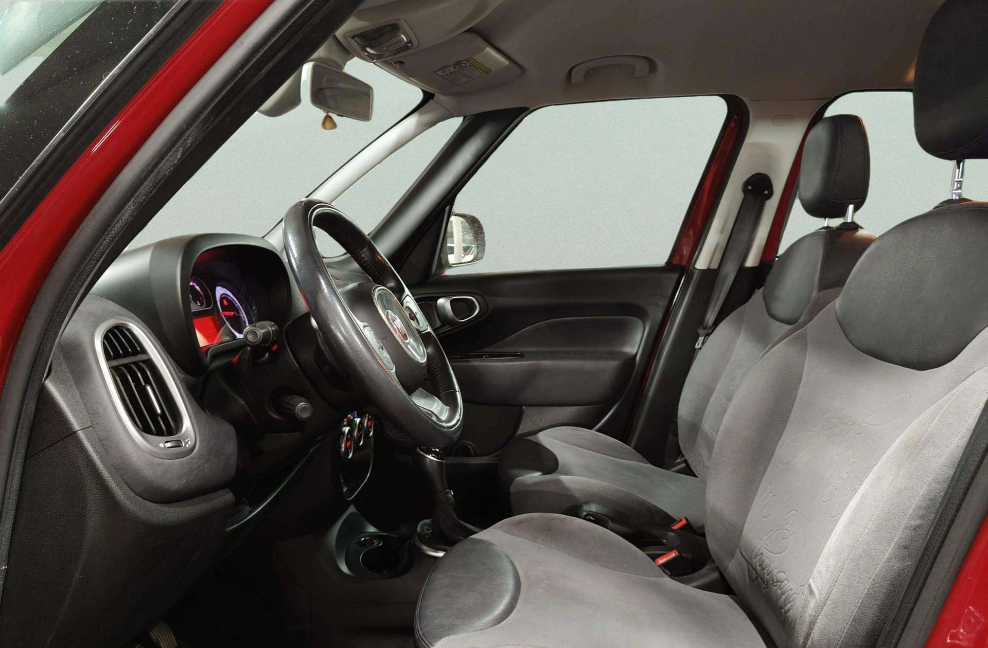 Fiat 500L 1.3 MultiJet II Living 7 plazas - foto 12