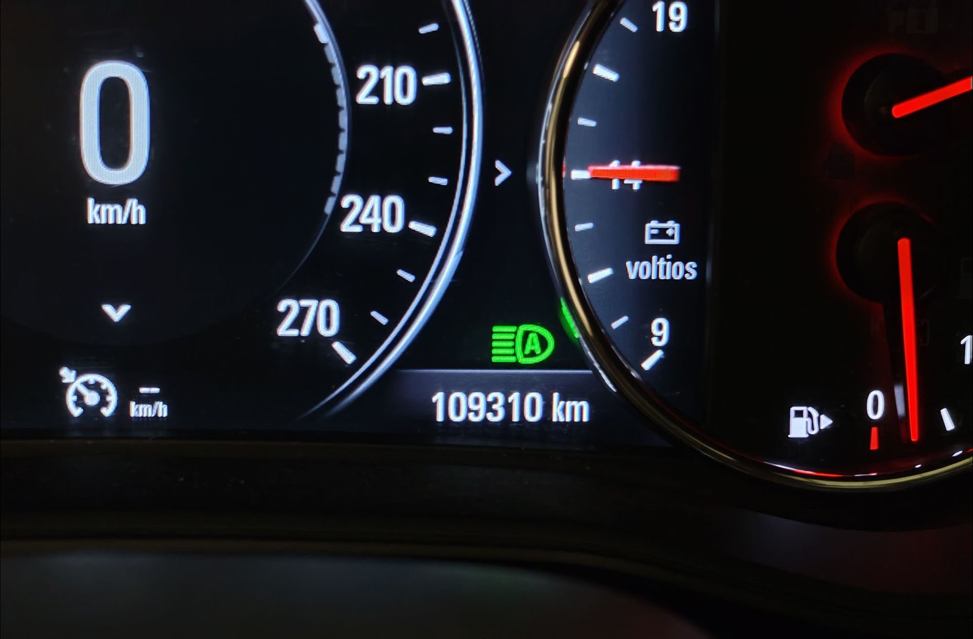 Opel Insignia 2.0 CDTI GS Turbo D Excellence - foto 11