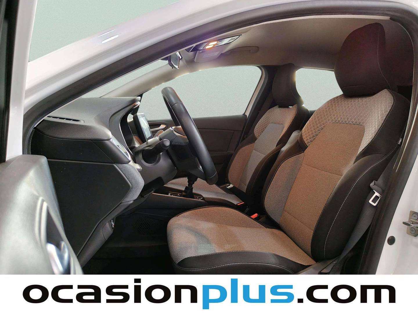Foto asientos delanteros Renault Clio Renault Clio Evolution TCe (100 CV) GLP