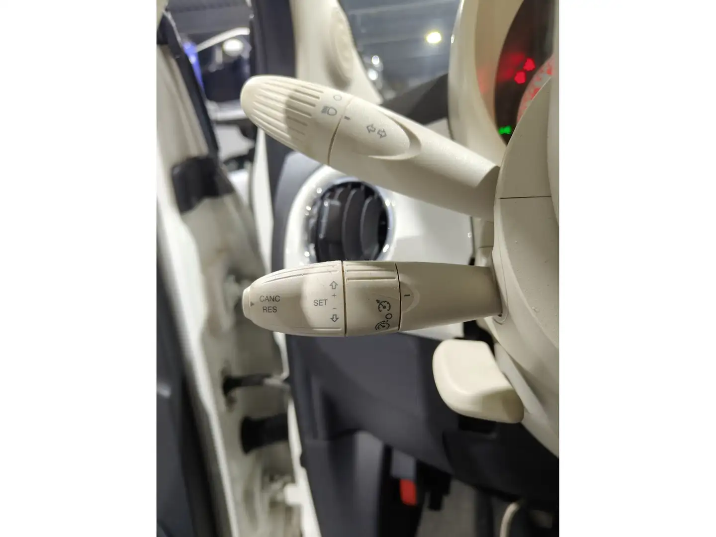 Foto Fiat 500 Fiat 500 1.2 GLP Lounge (69 CV)