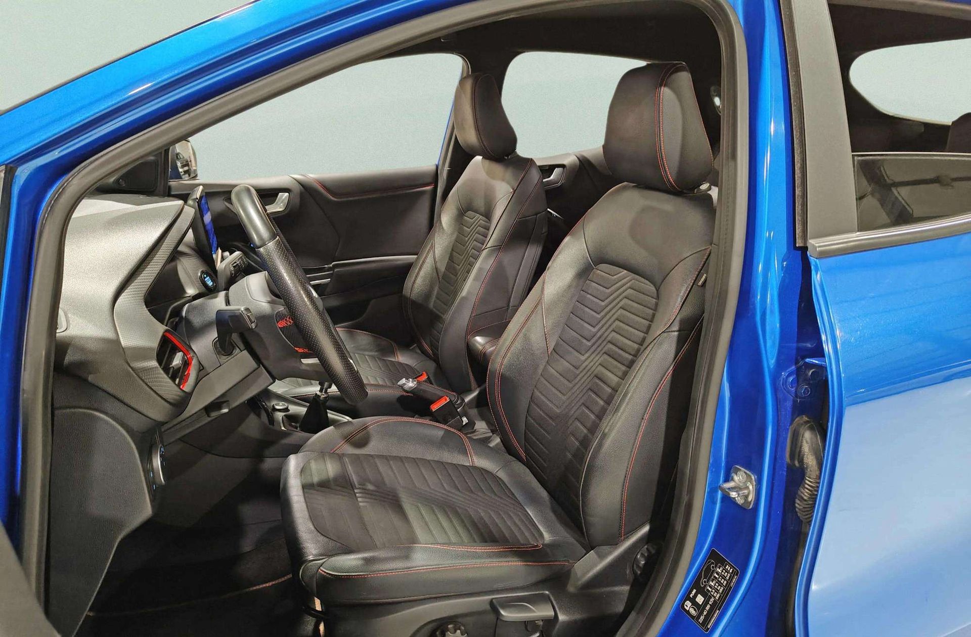 Ford Puma 1.0 EcoBoost MHEV ST-Line X - foto 12