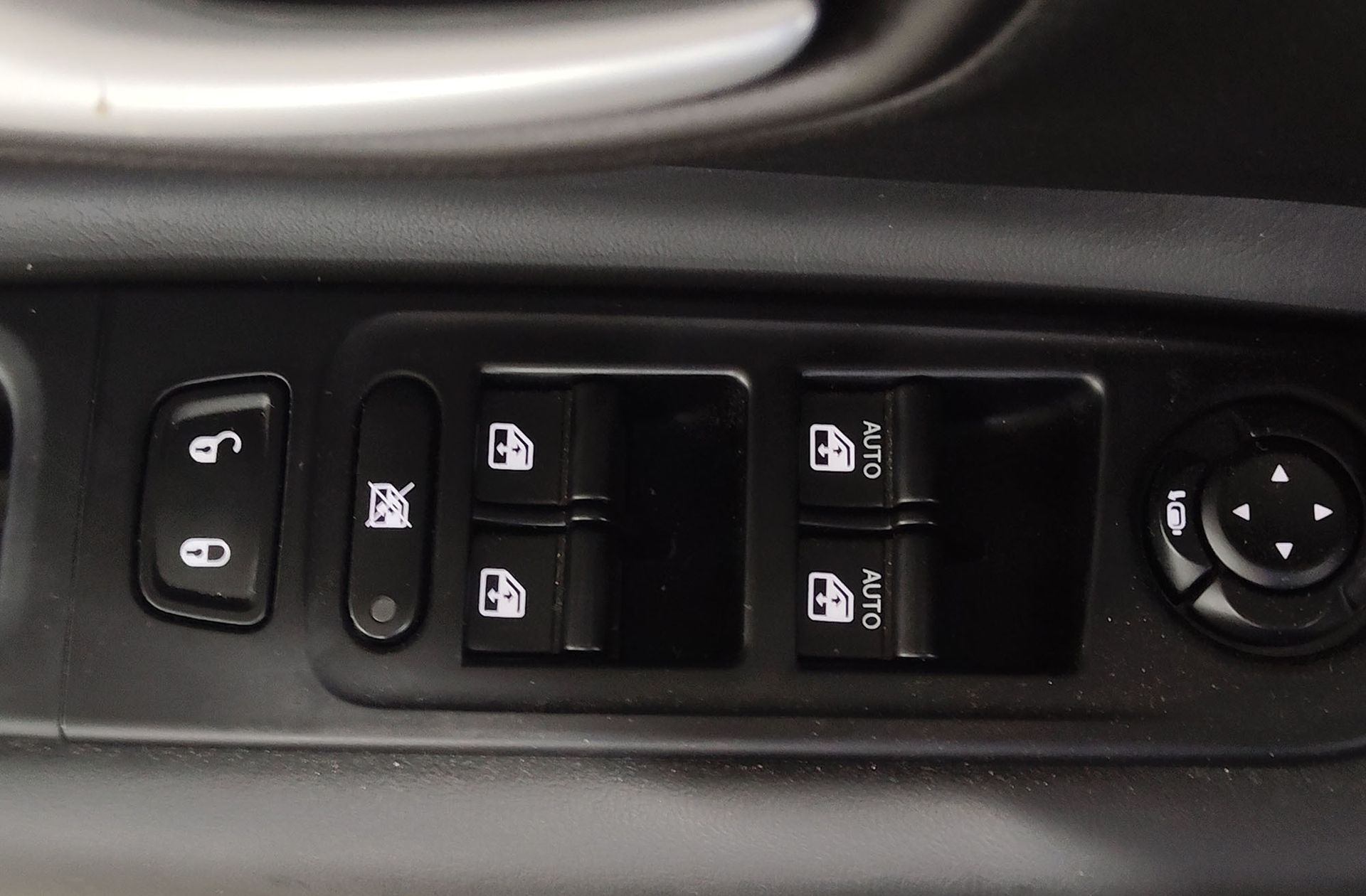Jeep Renegade eHybrid 1.5 Altitude DCT - foto 38