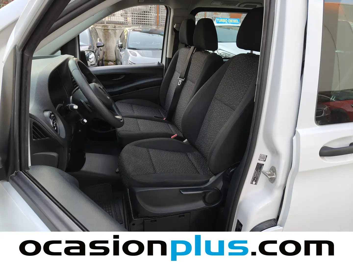 Foto Mercedes Vito Mercedes-Benz Vito 114 CDI Tourer Pro Larga AT (136 CV) 7 Plazas