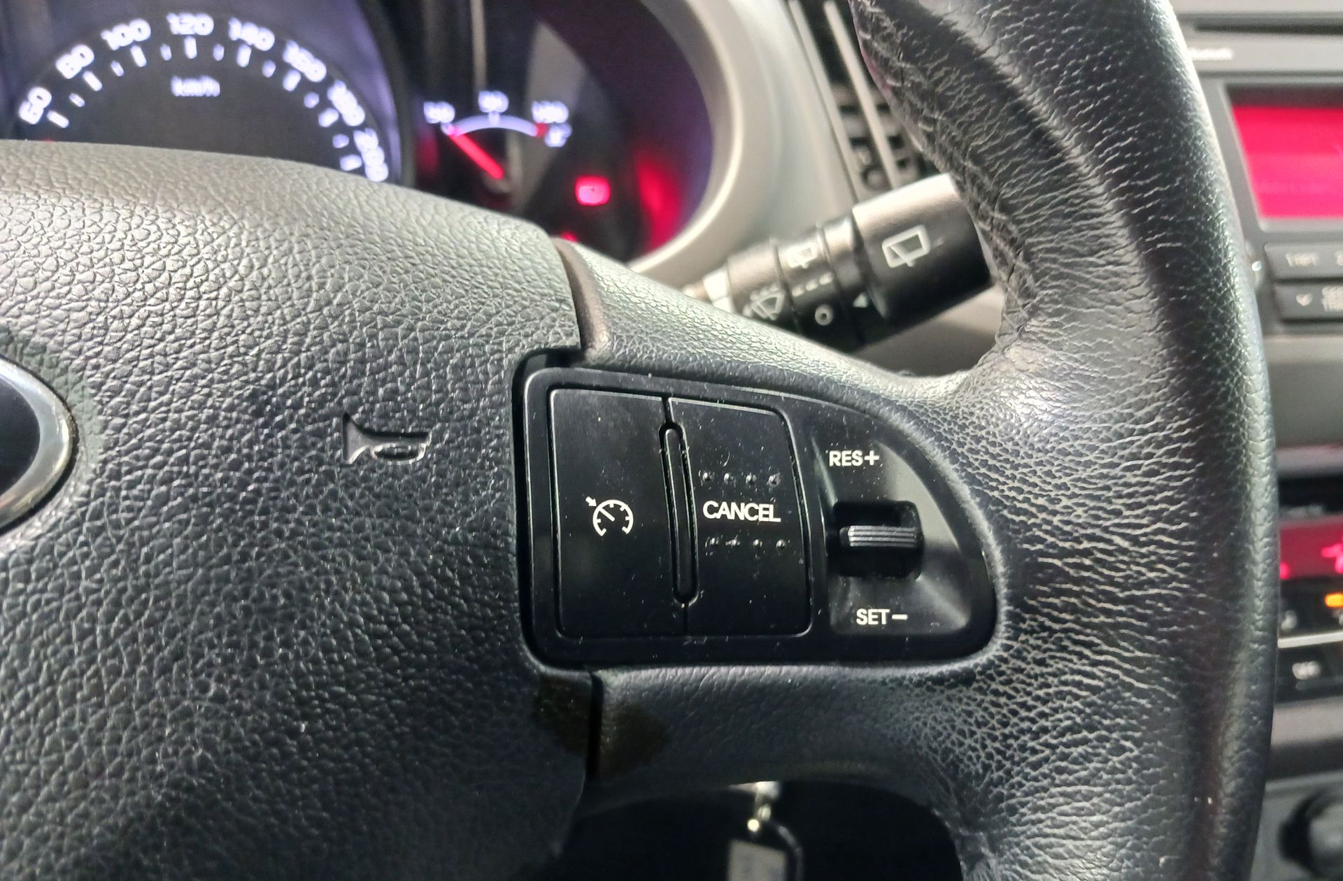 Kia Sportage 1.7 CRDi VGT Drive 4x2 - foto 23