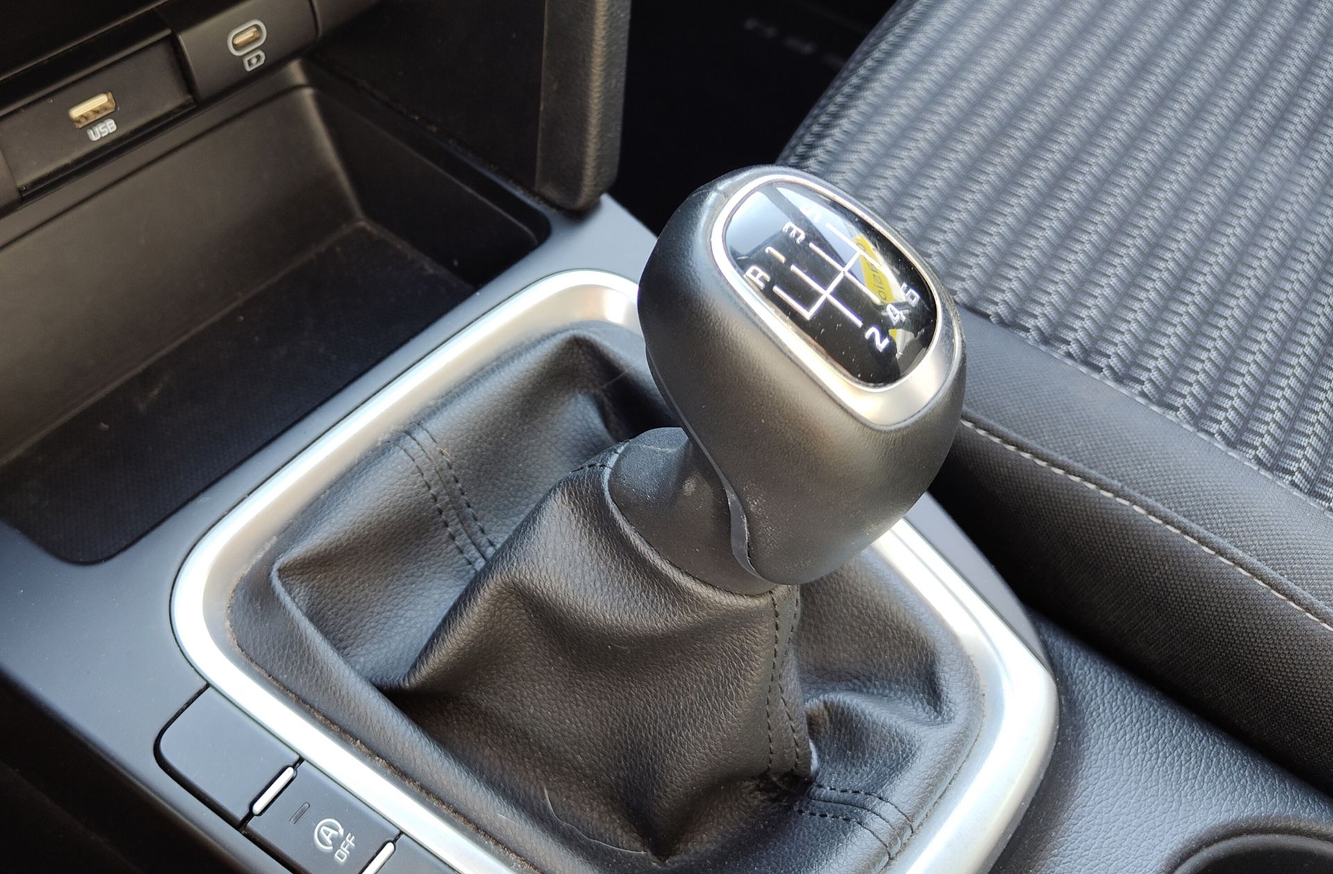 Kia XCeed 1.0 T-GDi Drive - foto 5