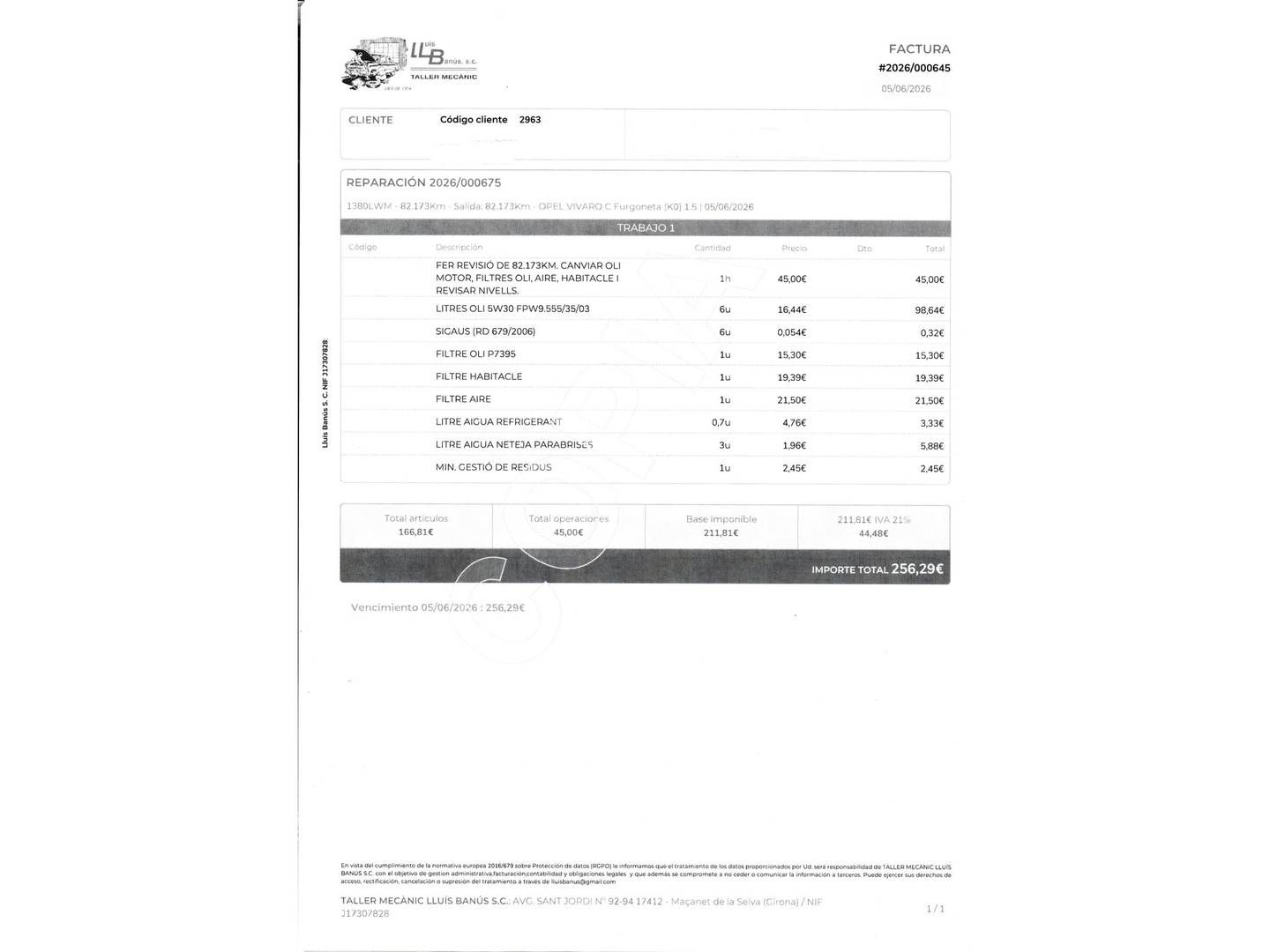 Foto del mantenimiento del Opel Vivaro Opel Vivaro Furgon 1.5 Diesel Doble Cabina M Standard Express (120 CV)6 Plazas