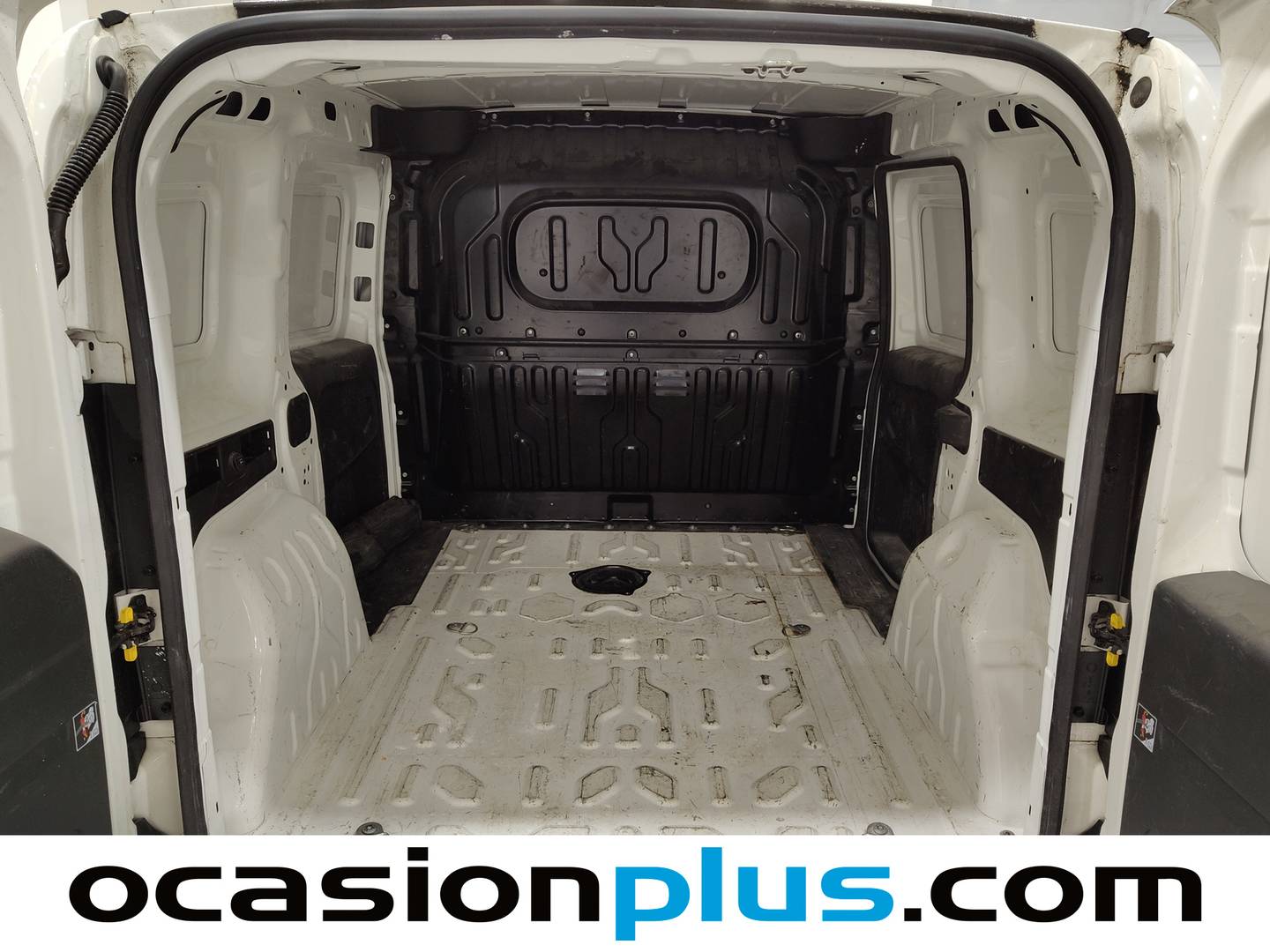 Foto asientos traseros Fiat Doblò Cargo Fiat Dobló Cargo Cargo 1.6 Multijet SX (90 CV)