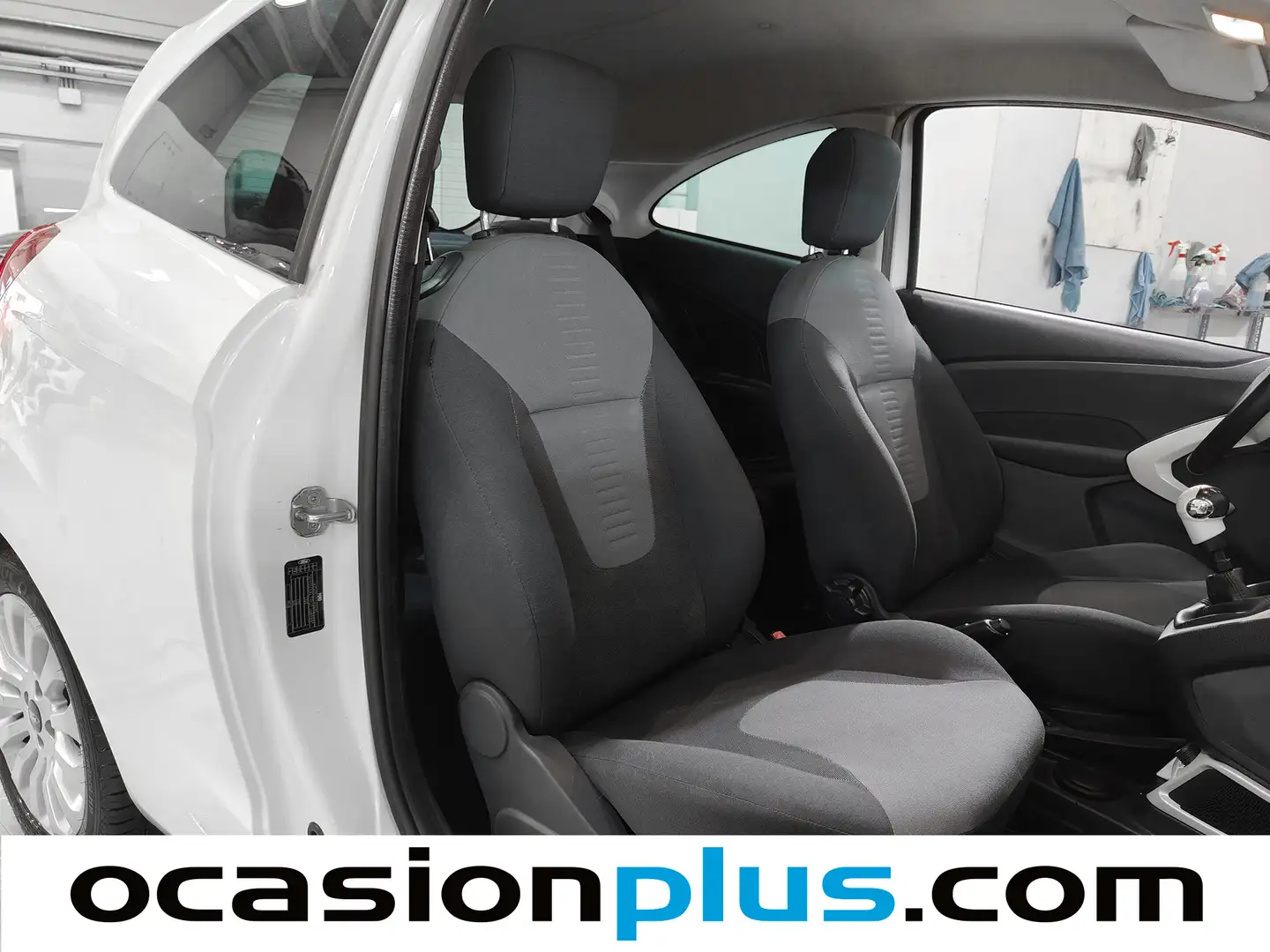 Foto Ford Ka Ford Ka 1.20 Titanium+ (69 CV)