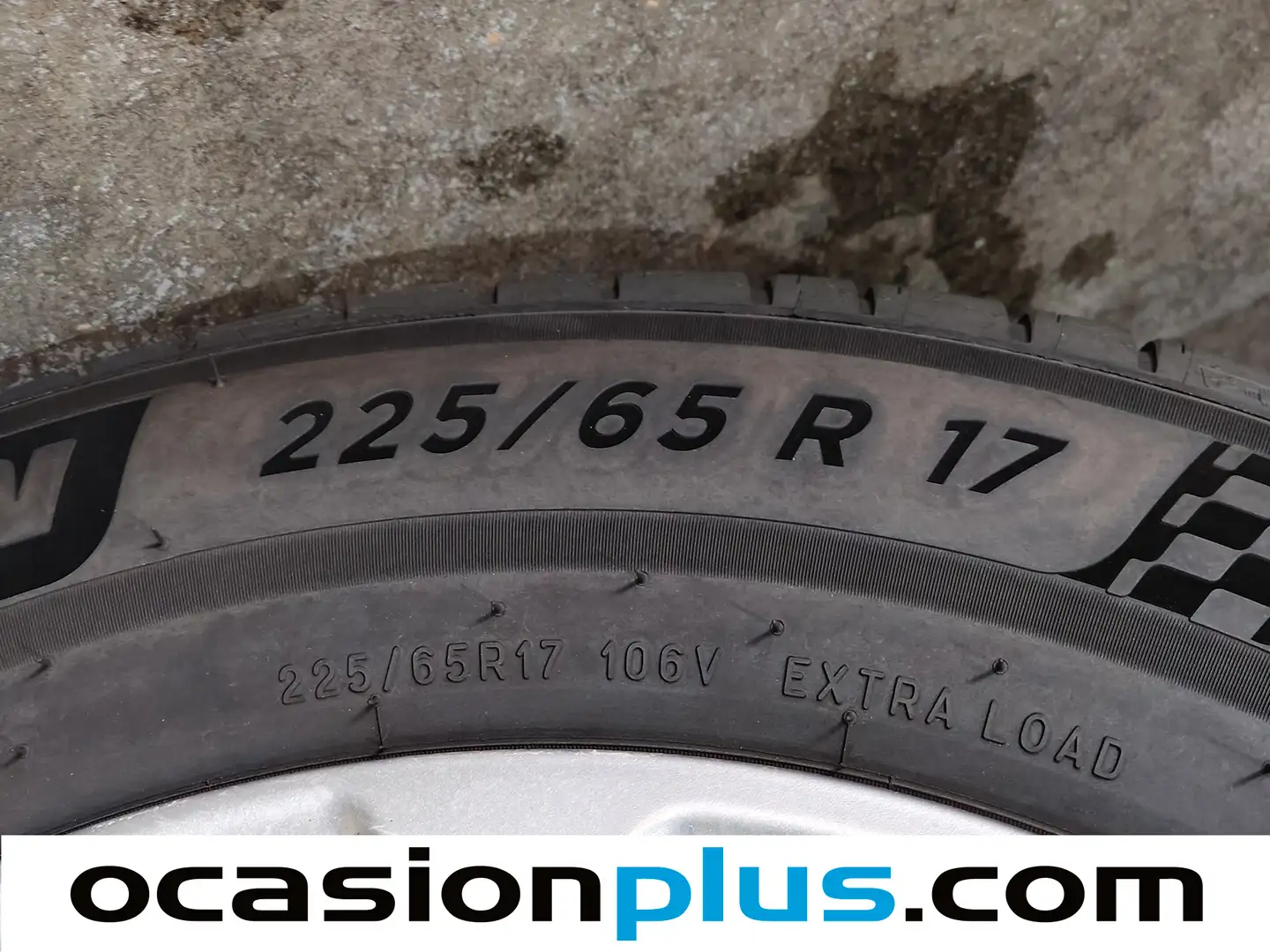 Foto Ford Kuga Ford Kuga 1.5 EcoBlue Titanium Auto (120 CV)