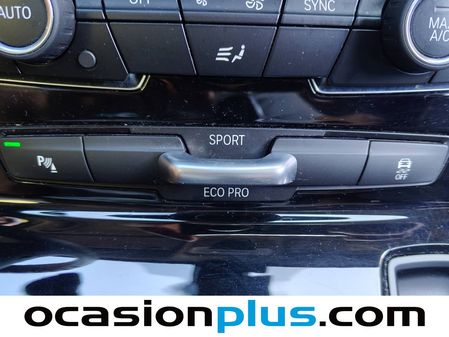 Foto BMW Serie 2 Active Tourer BMW Serie 2 218d Active Tourer (150 CV)