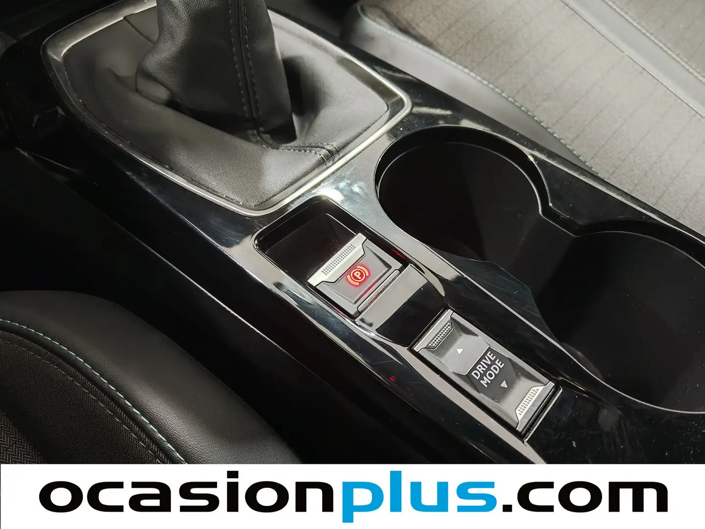 Foto Peugeot 2008 Peugeot 2008 PureTech 100 S&S Allure (100 CV)