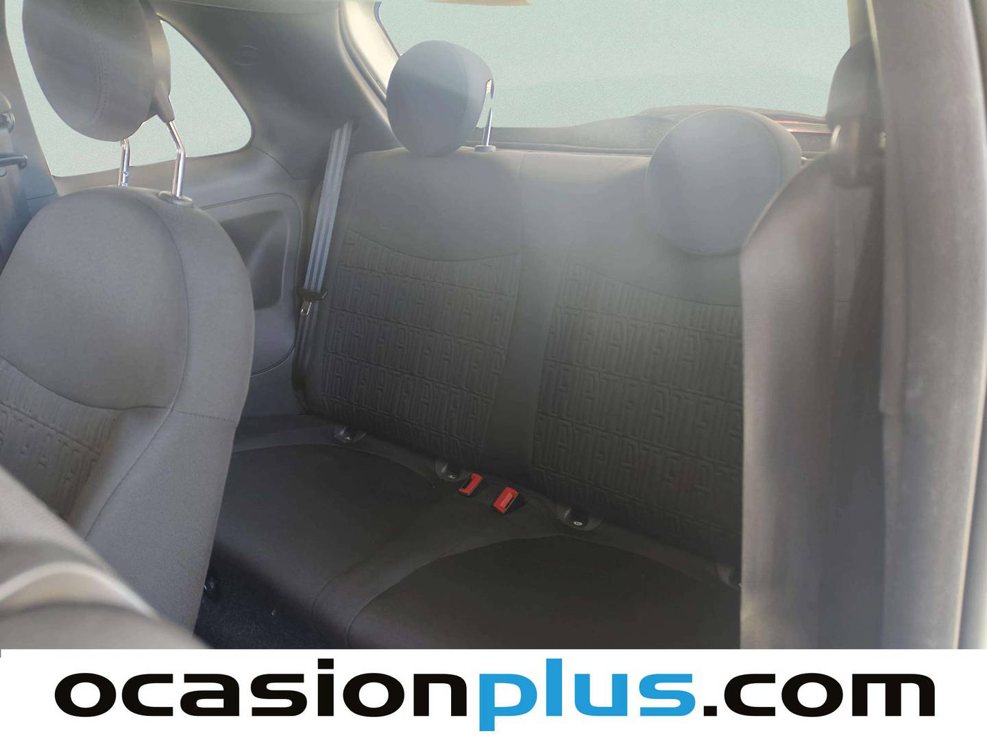 Foto asientos traseros Fiat 500 Fiat 500 1.0 Hybrid Monotrim (70 CV)