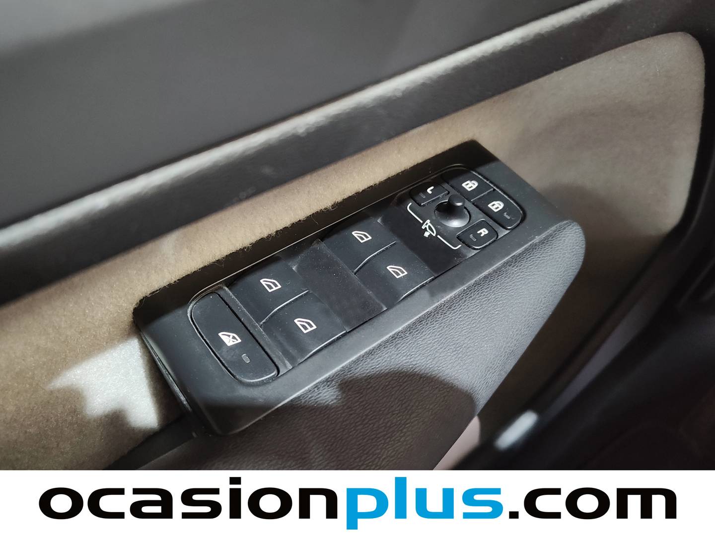 Volvo XC40 Volvo XC40 D3 Business Plus (150 CV) manual