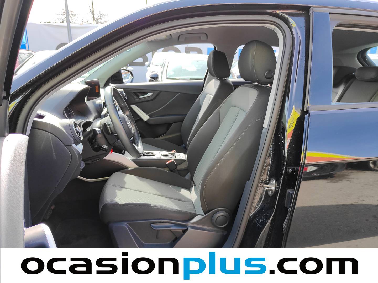 Foto asientos delanteros Audi Q2 Audi Q2 Design 30 TDI (116 CV) S Tronic