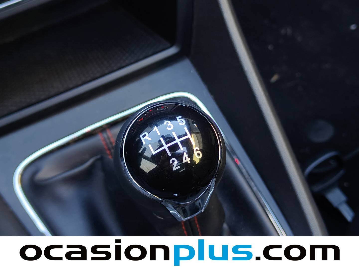 Foto Seat León SEAT León ST 2.0 TDI S&S FR (150 CV)