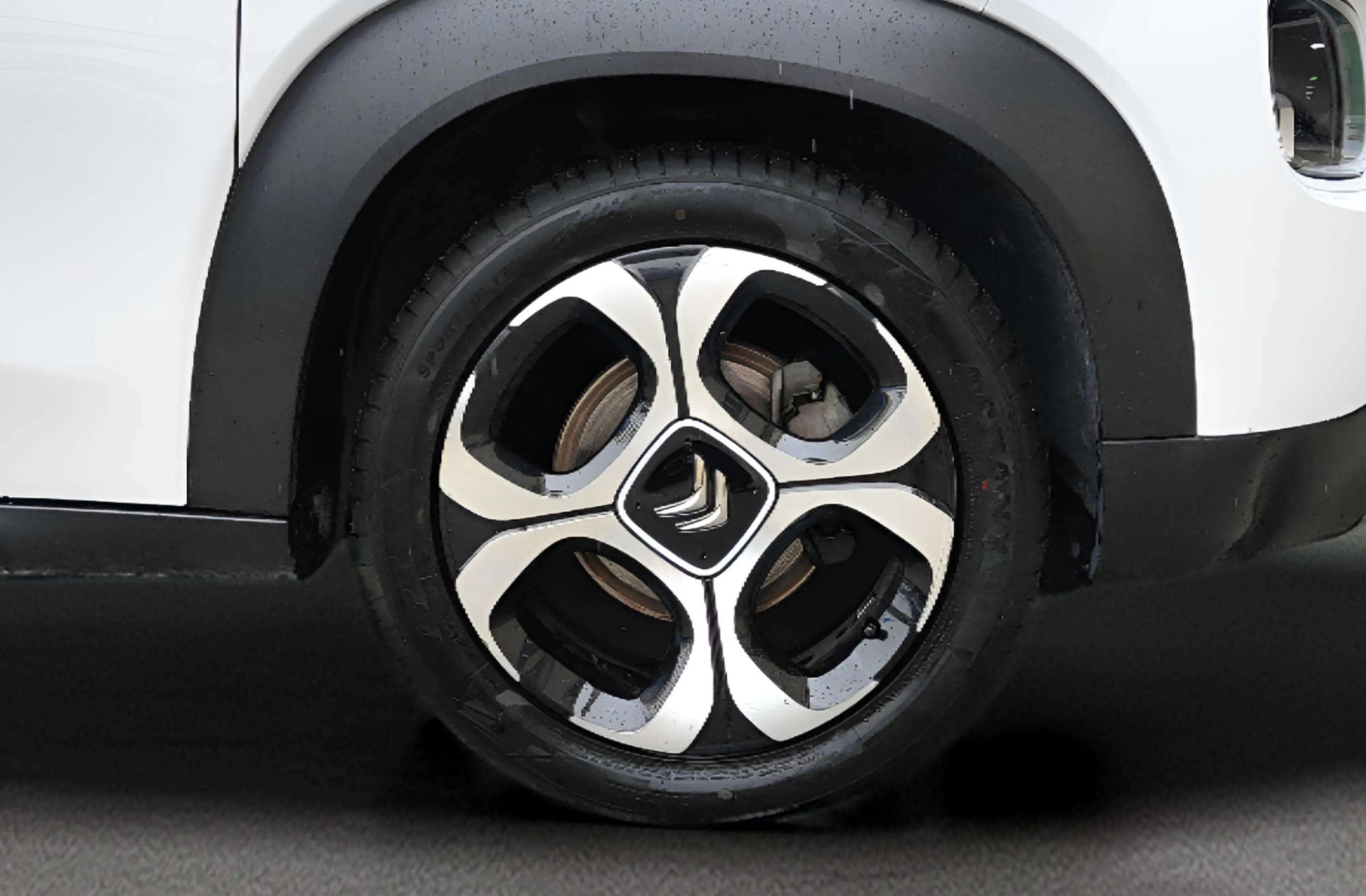 Citroën C3 Aircross PureTech 110 Shine EAT6 - foto 33