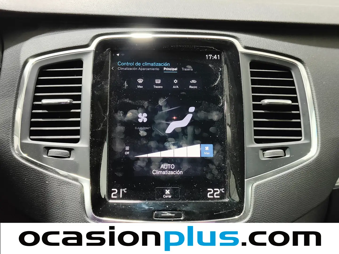 Foto Volvo XC90 Volvo XC90 T8 Business Plus AWD Auto (390 CV)