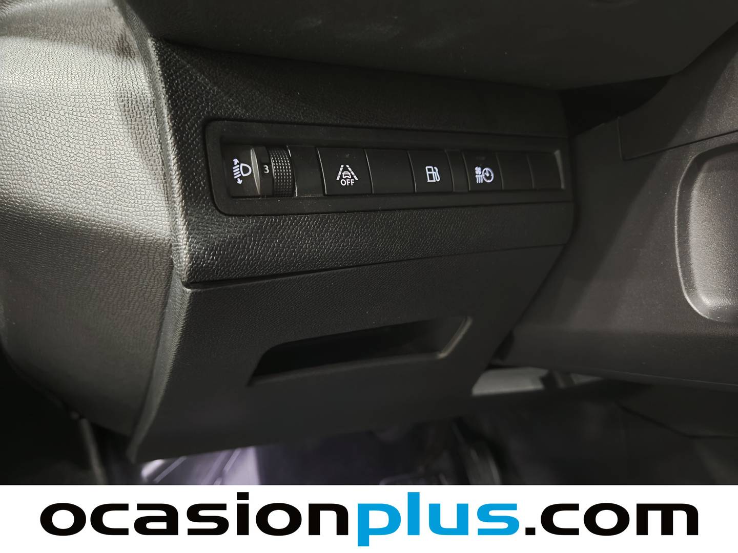 Foto Peugeot 3008 Hybrid Peugeot 3008 Hybrid 300 Allure Pack e-EAT8  (300 CV)