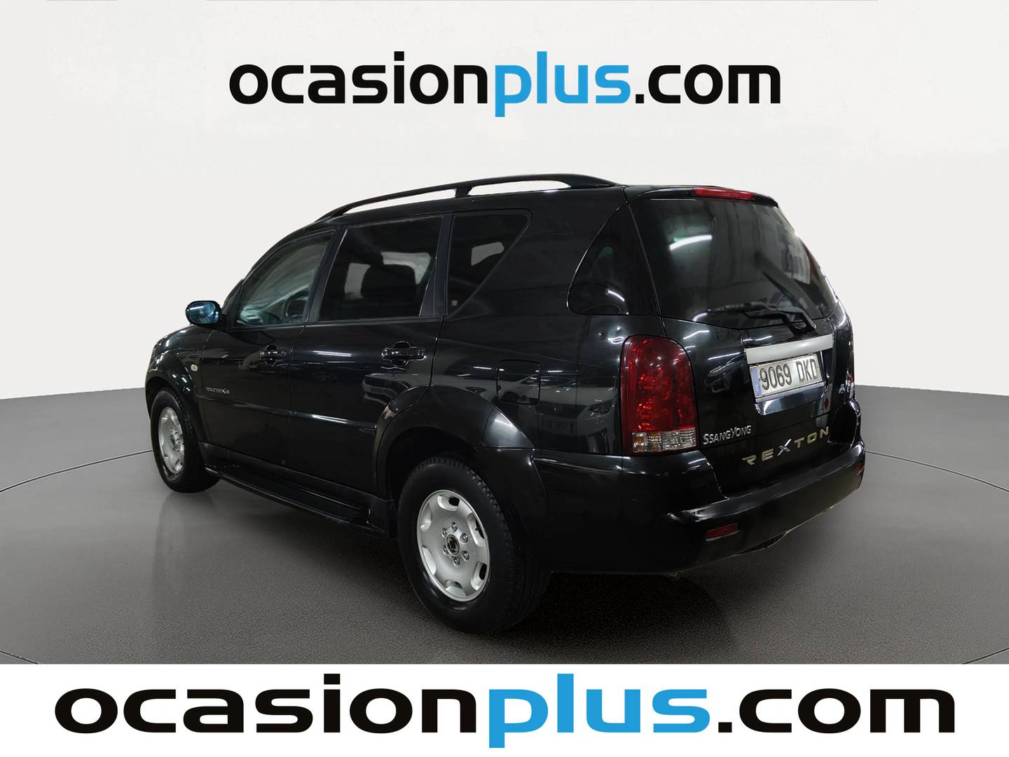 Foto trasera SsangYong Rexton SsangYong Rexton 270 Xdi Full (165 CV) derecha