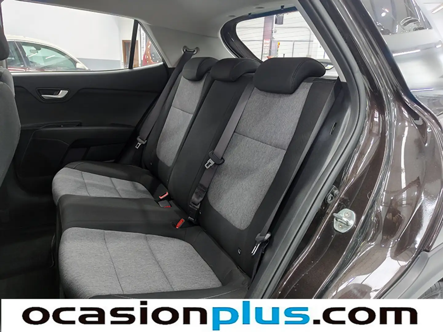 Foto KIA Stonic Kia Stonic 1.2 CVVT Concept Eco-Dynamic (84 CV)