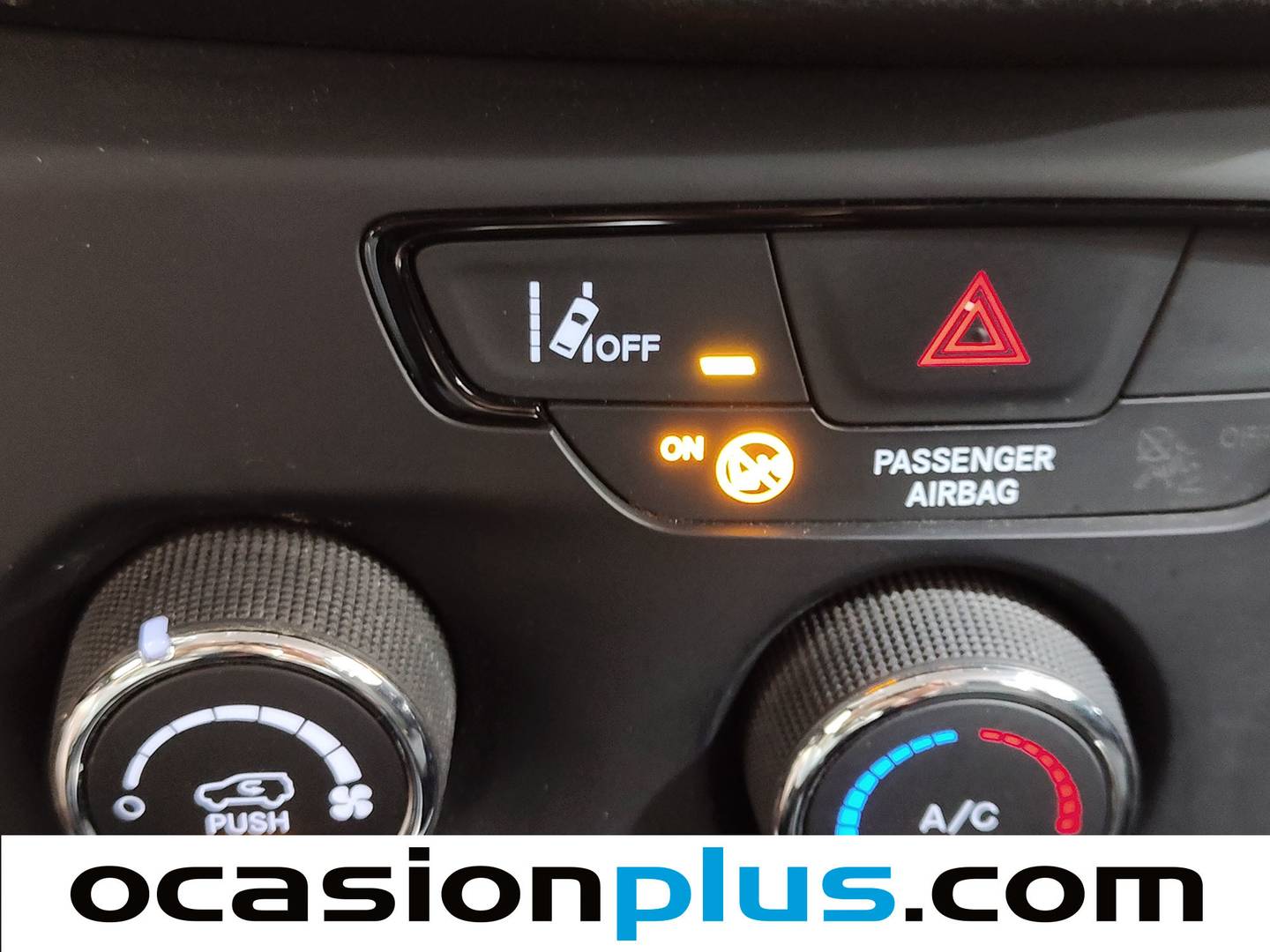 Extras y acabados del Jeep Renegade Jeep Renegade 1.0G Sport 4x2 (120 CV)