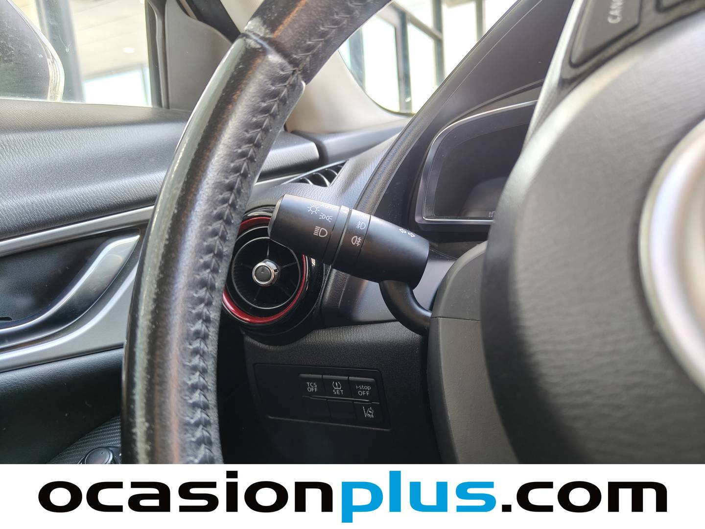 Accesorios del Mazda CX-3 Mazda CX-3 1.5 DE SKYACTIV Luxury 2WD (105 CV)