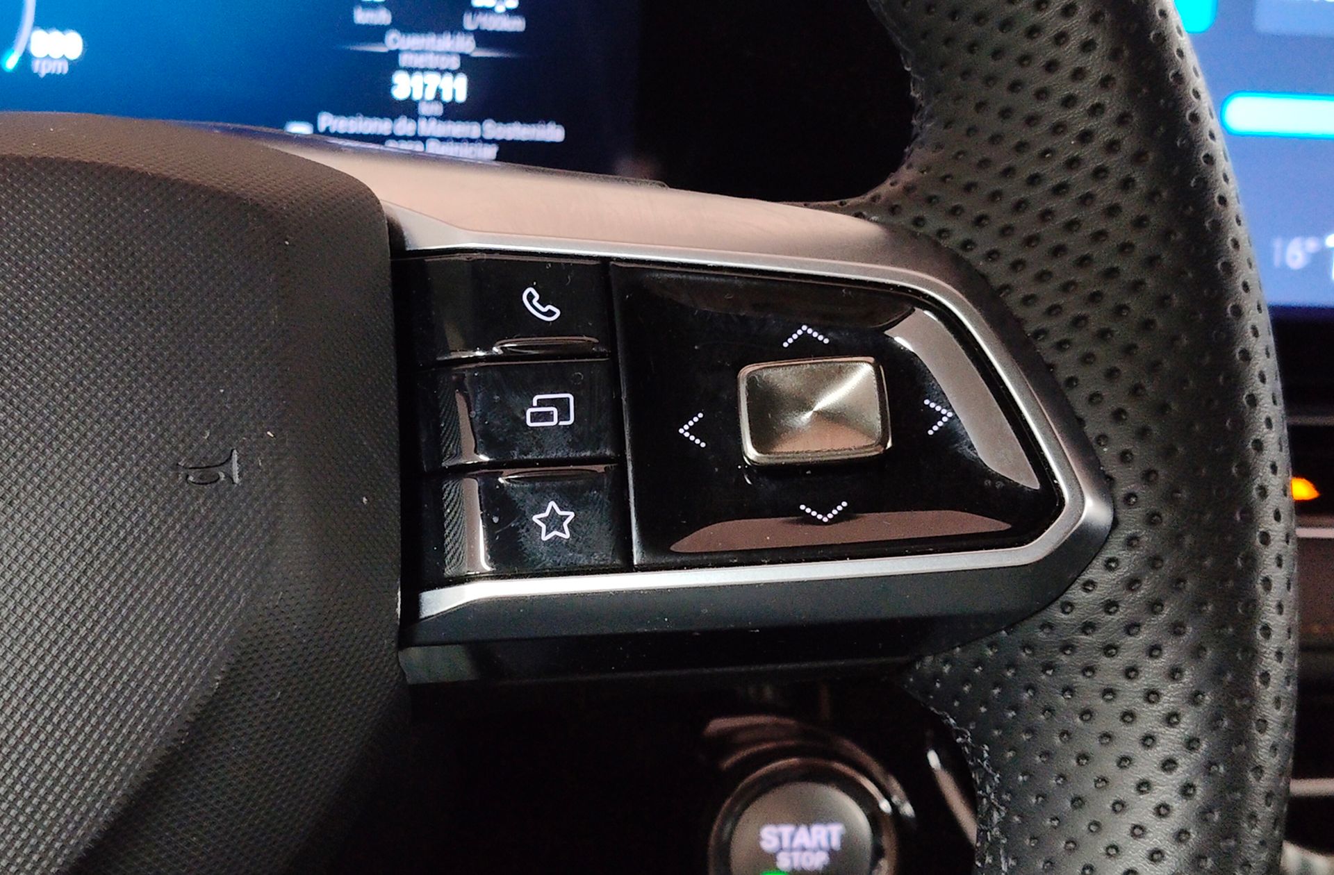 MG HS 1.5T Luxury - foto 28