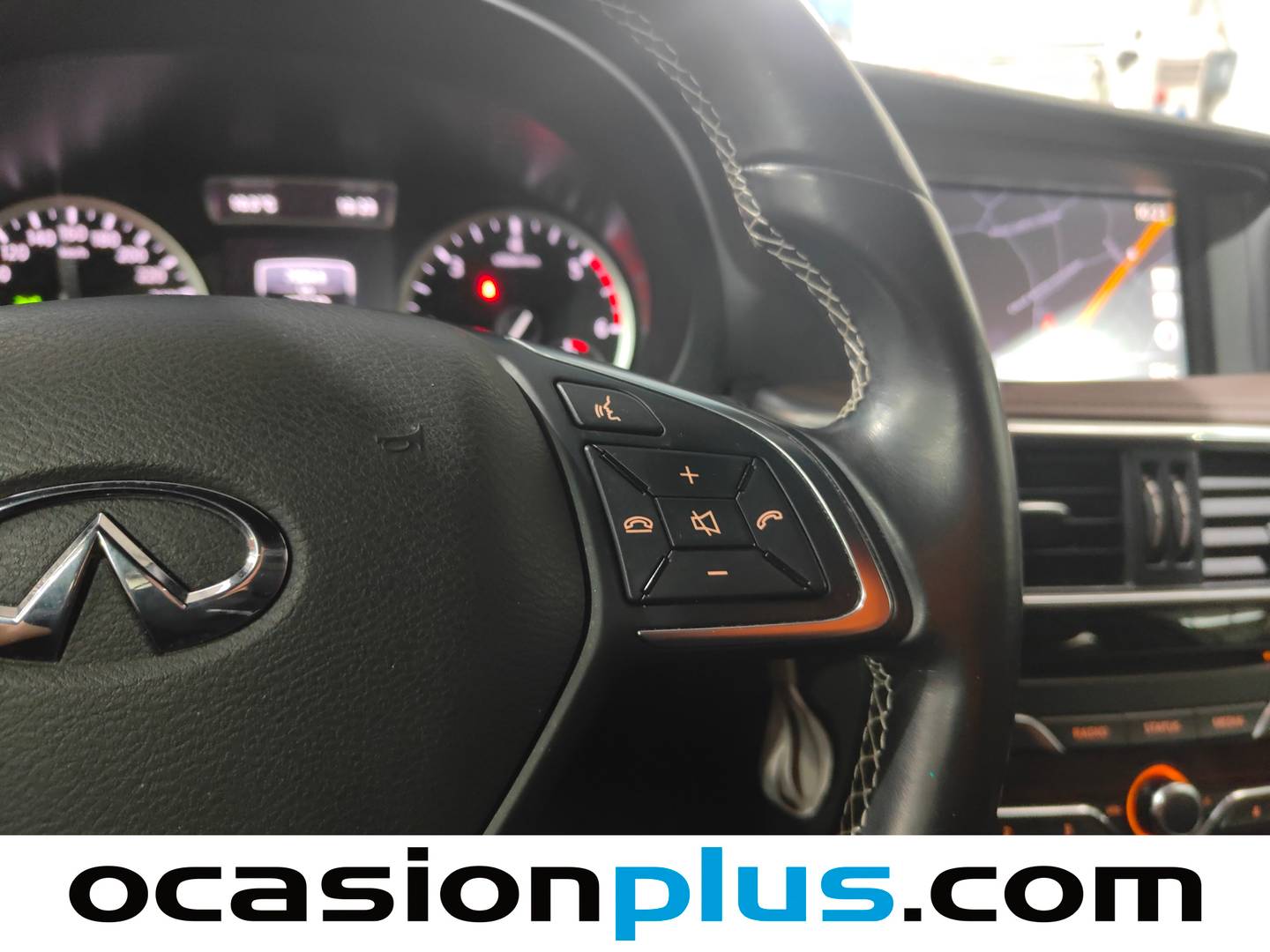 Foto Infiniti QX30 Infiniti QX30 2.2D Premium AWD 7DCT (170 CV)