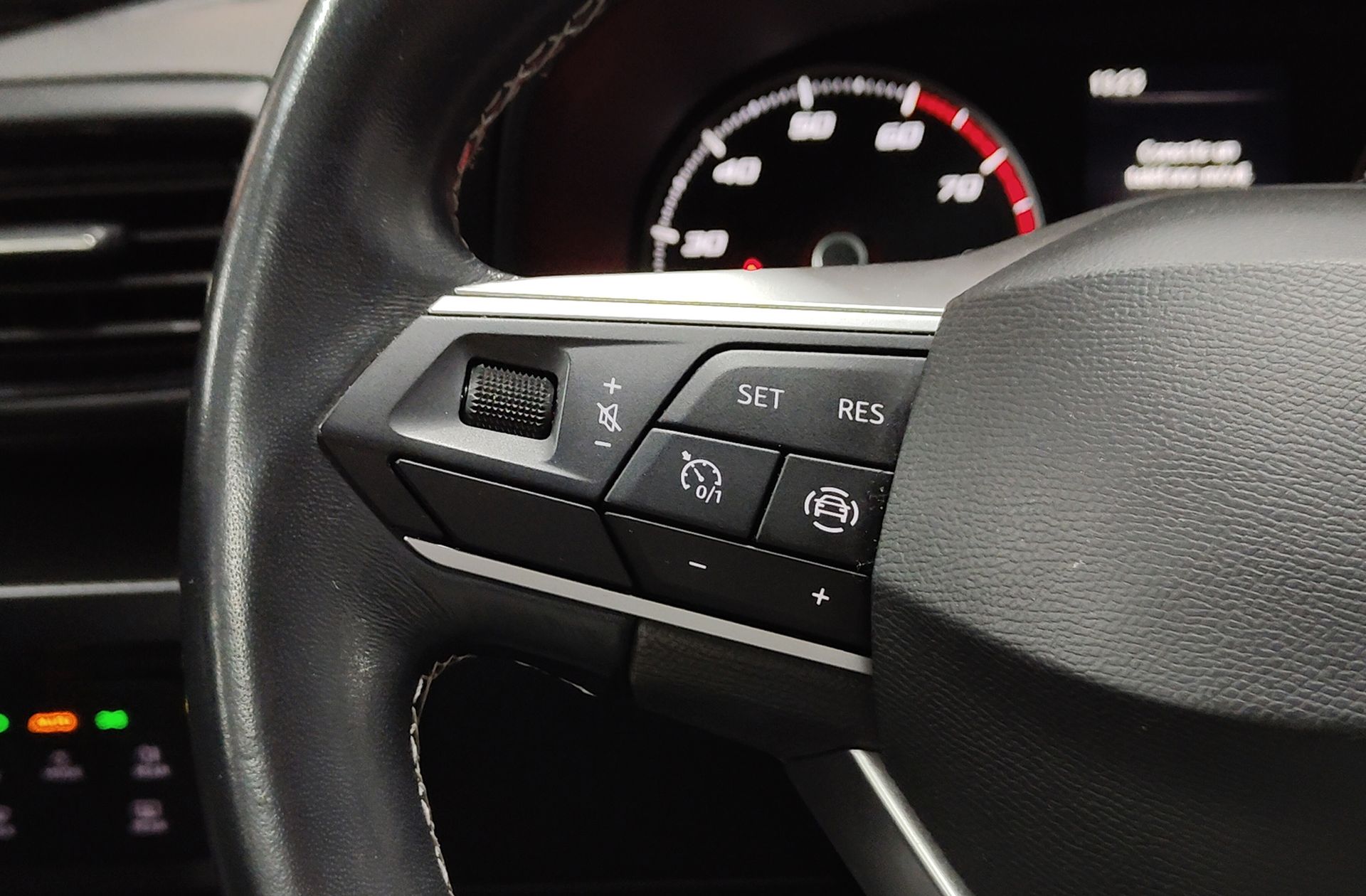 SEAT León 1.0 TSI Reference Go - foto 23