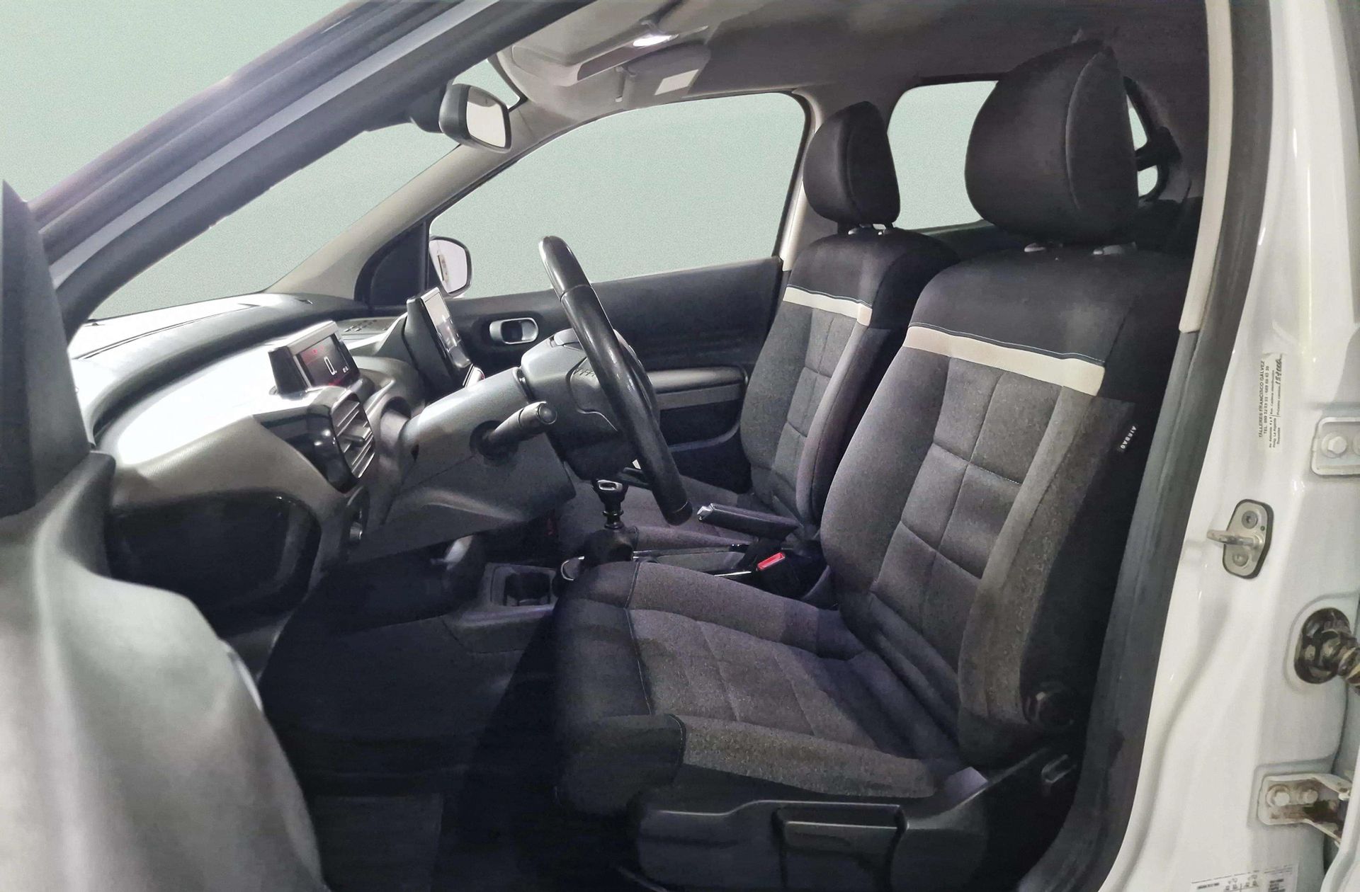 Citroën C4 Cactus PureTech 110 Shine - foto 11