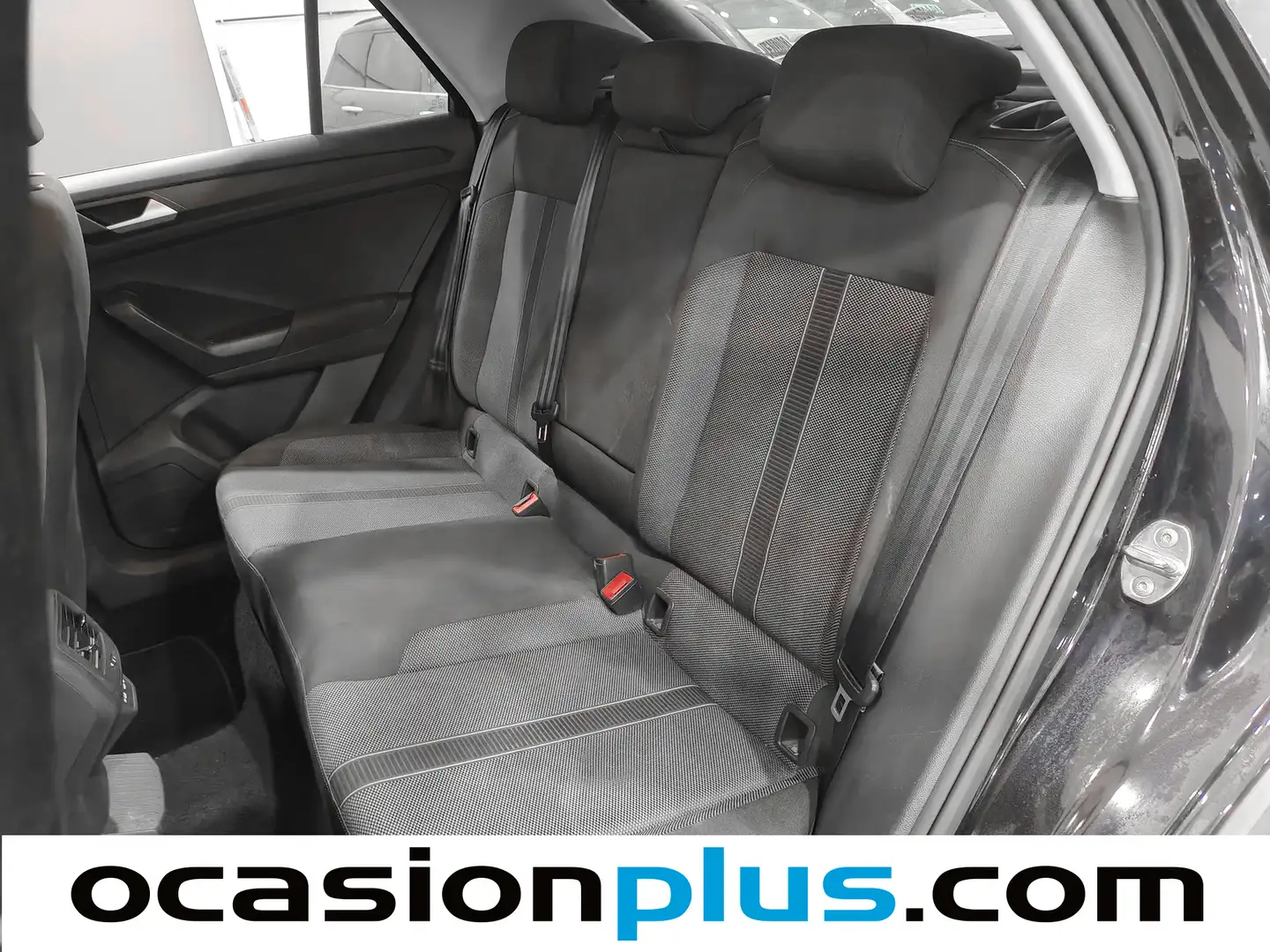 Foto Volkswagen T-Roc Volkswagen T-Roc Life 1.5 TSI (150 CV)